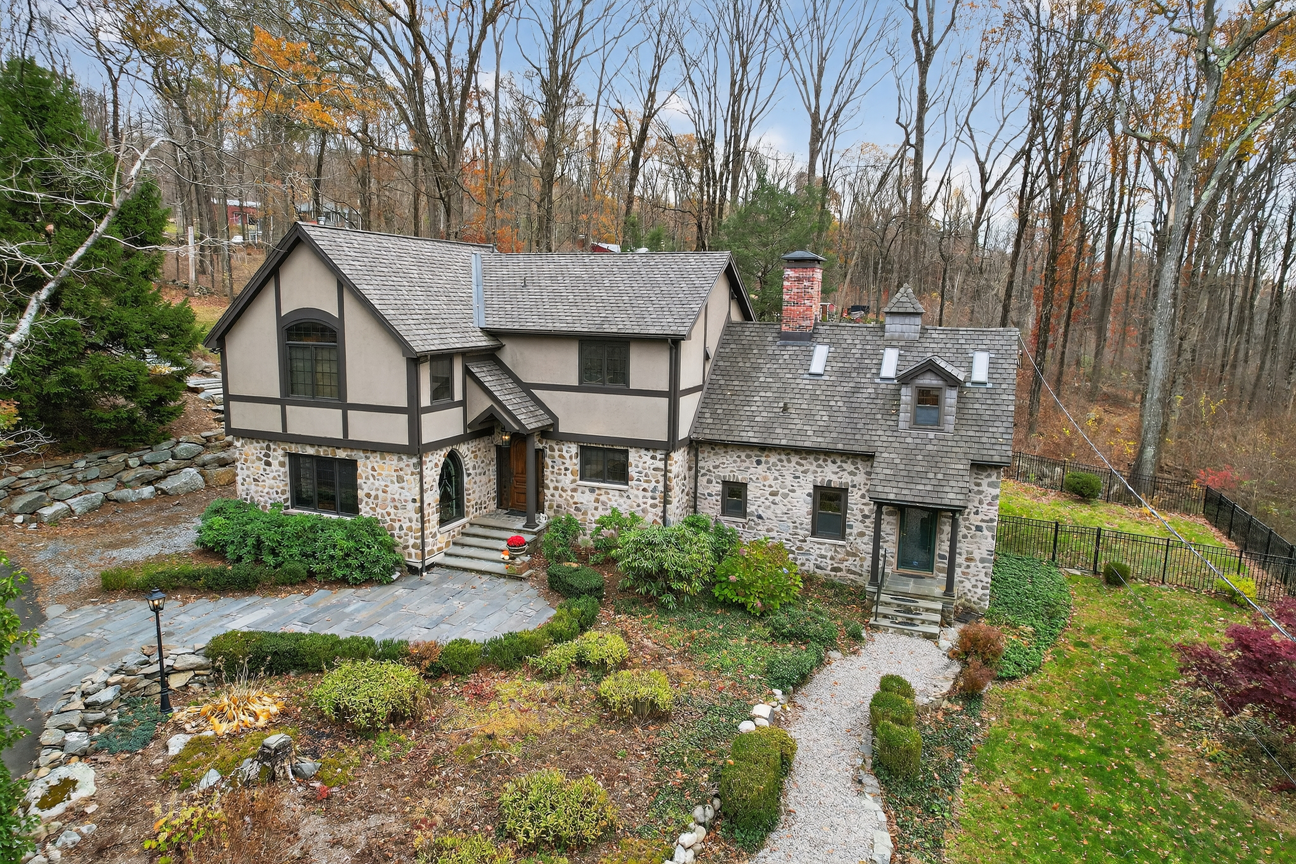 54 Gaylord Mountain Road Property Photo 1