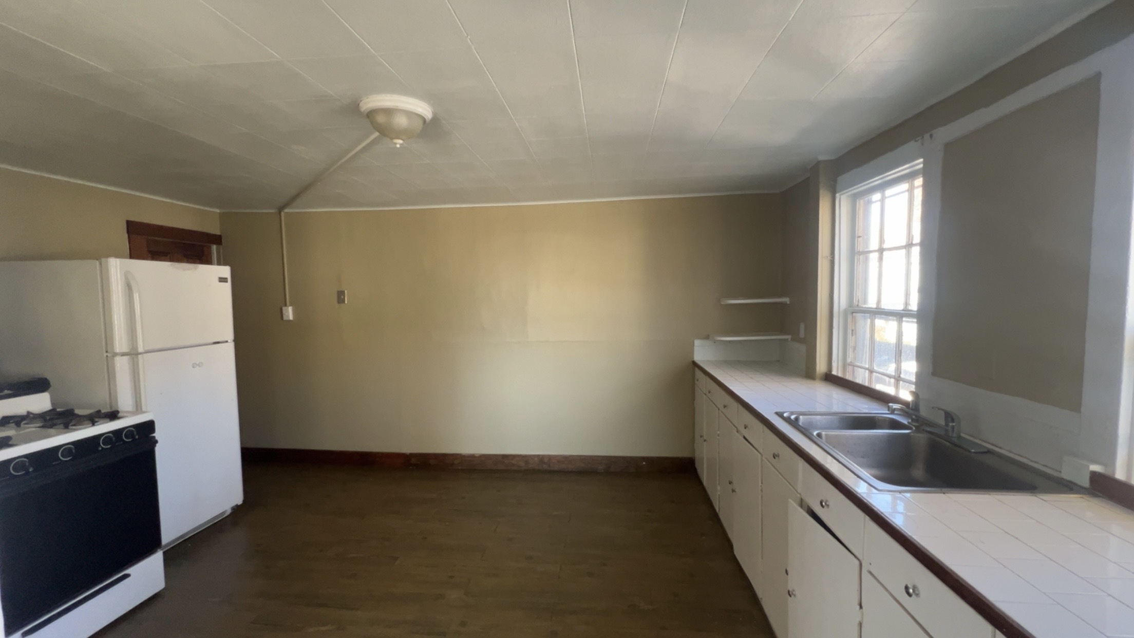 129 Valley Street Property Photo 10