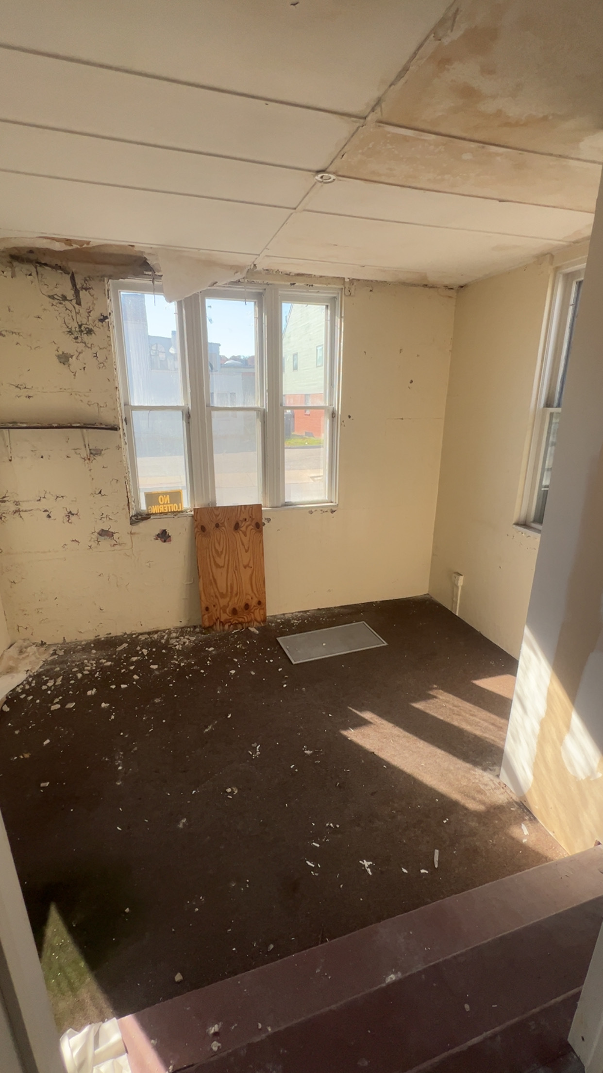 129 Valley Street Property Photo 32
