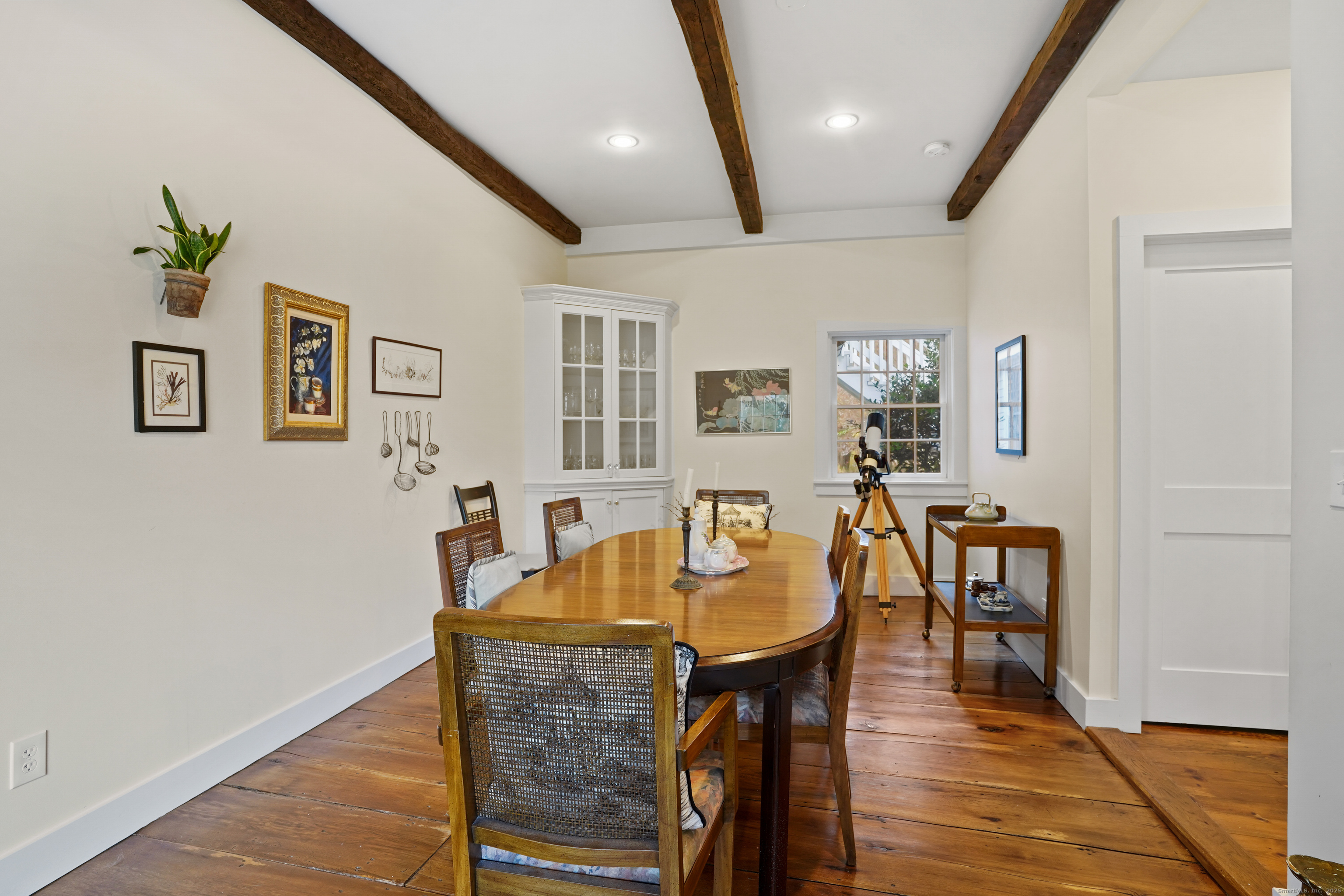24138909 Property Photo 7