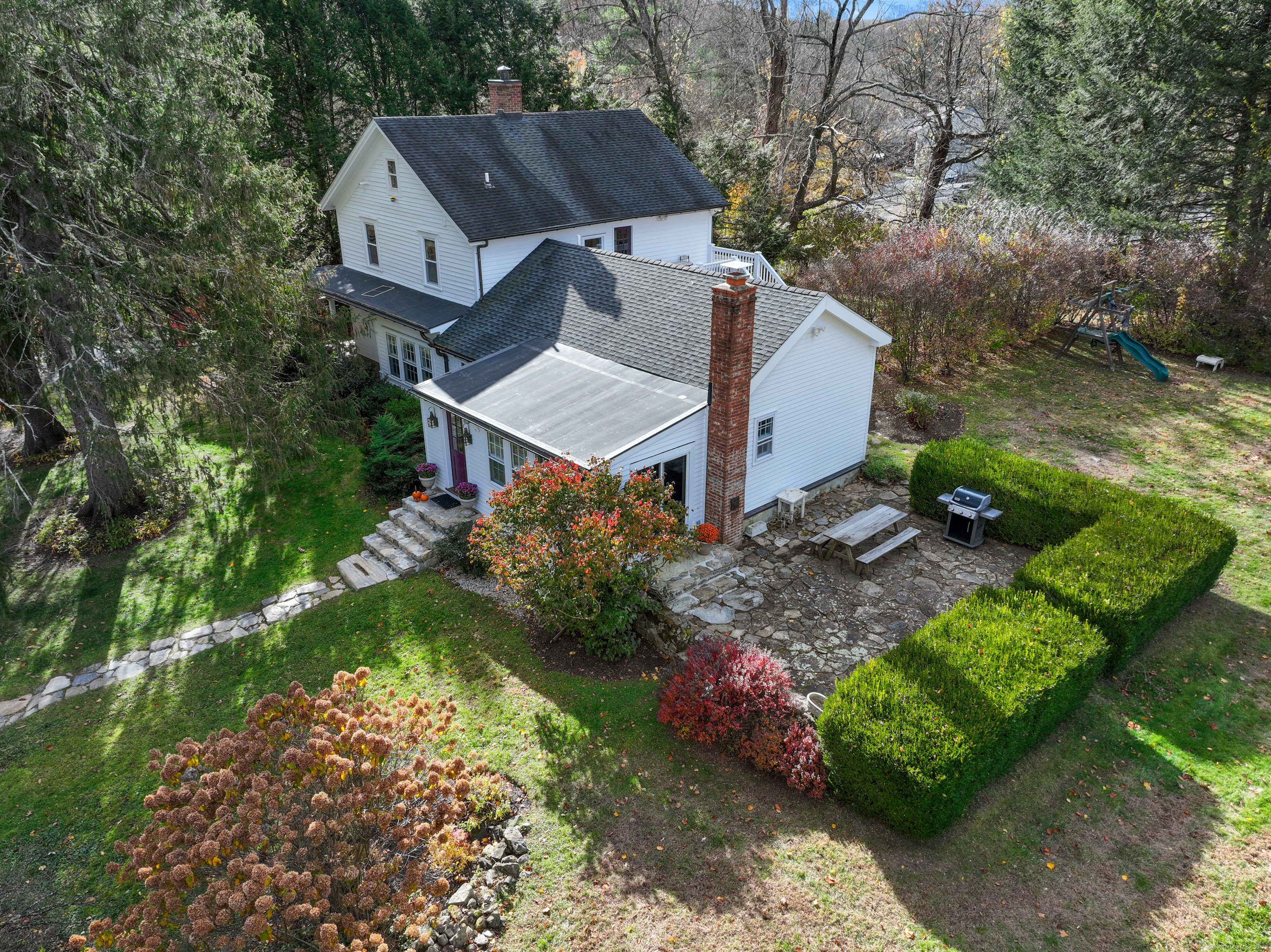 24138909 Property Photo 33