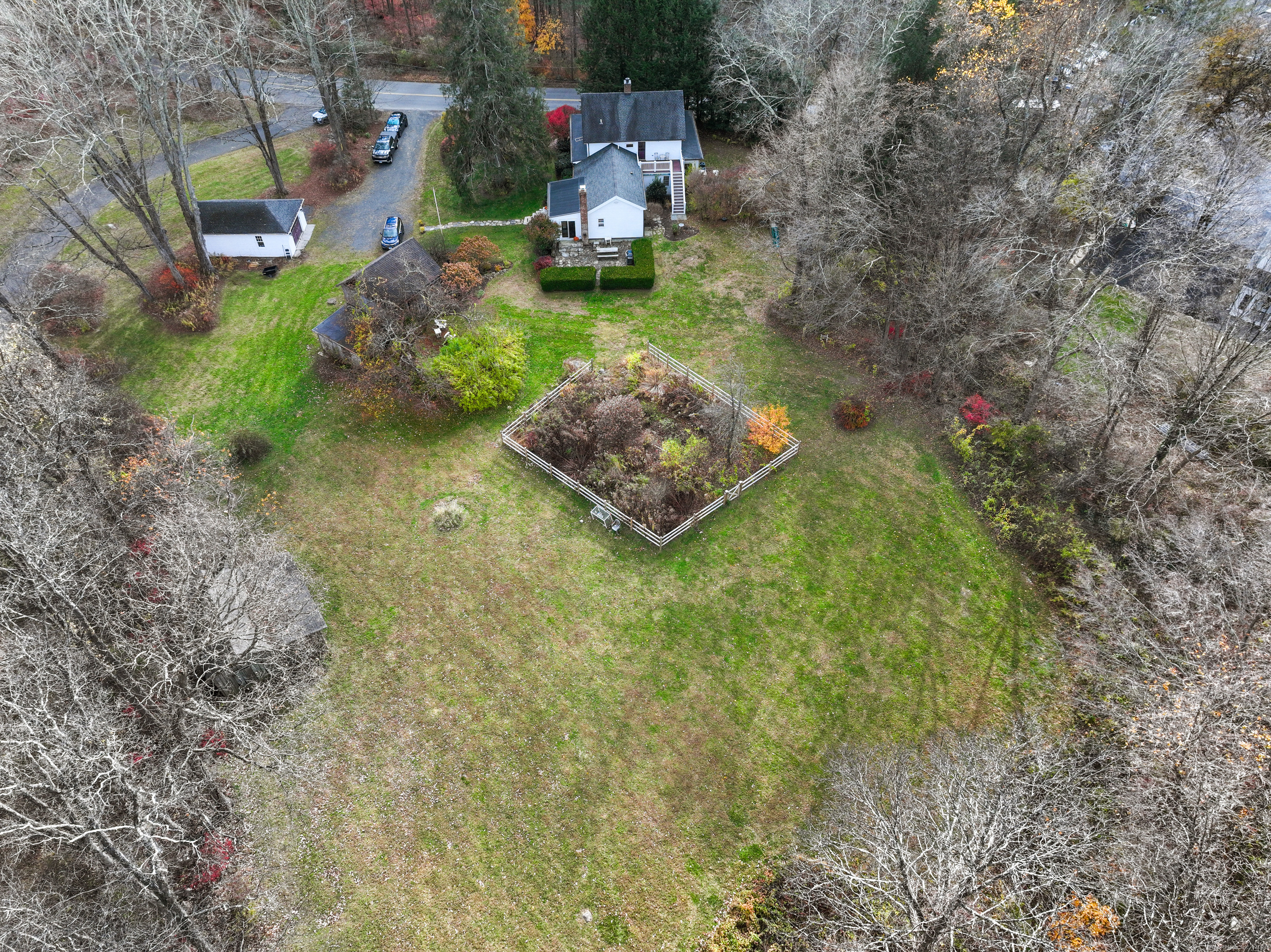 24138909 Property Photo 34