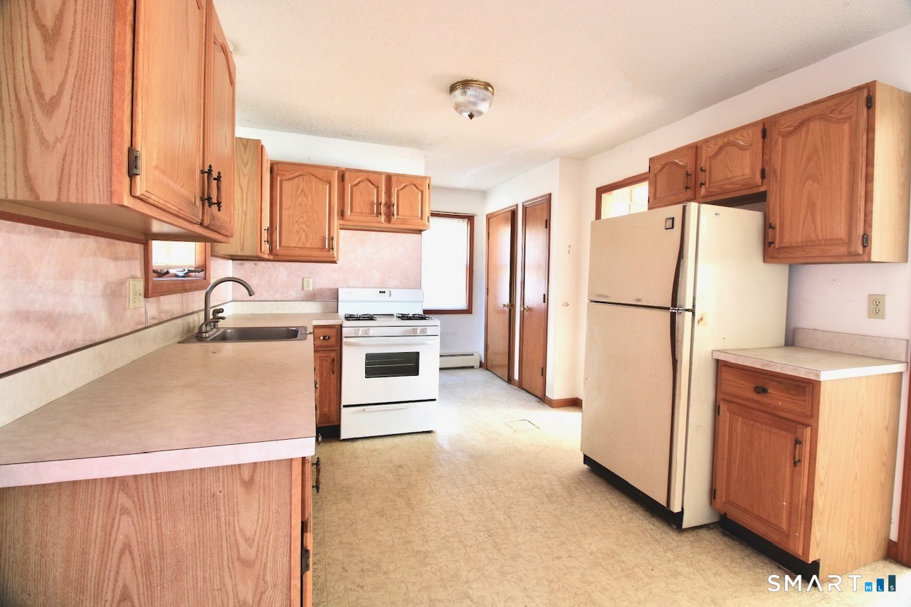 6 North Lane Property Photo 15