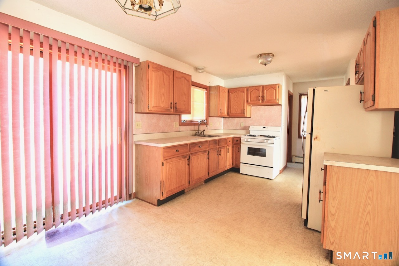 6 North Lane Property Photo 18