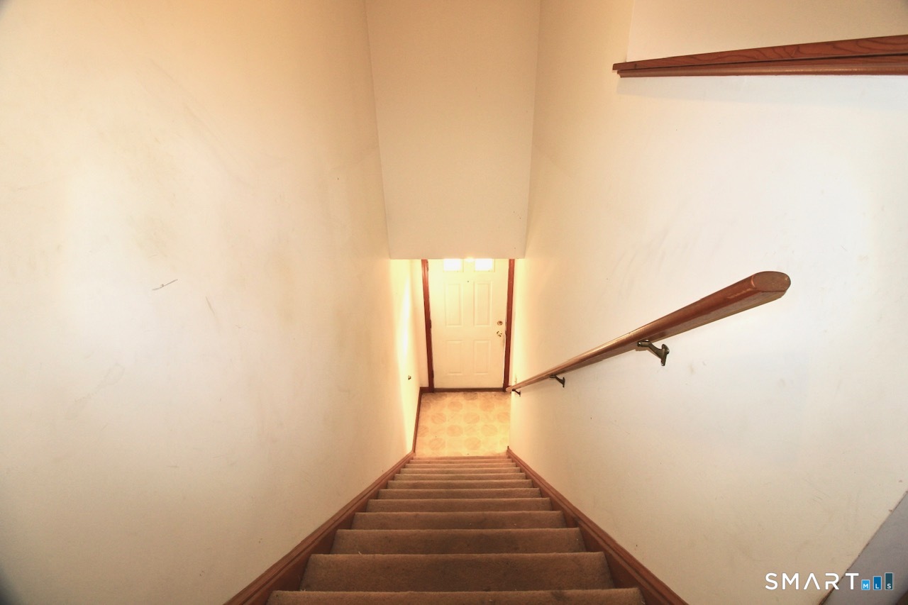 6 North Lane Property Photo 23