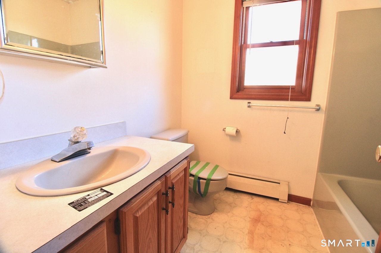 6 North Lane Property Photo 24