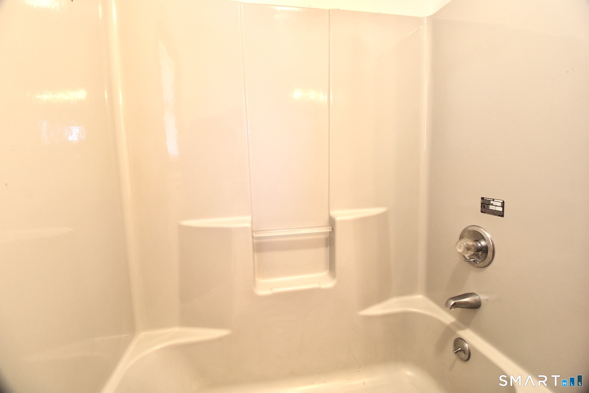 6 North Lane Property Photo 25