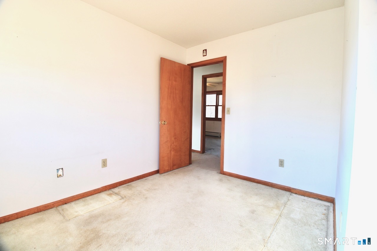 6 North Lane Property Photo 27