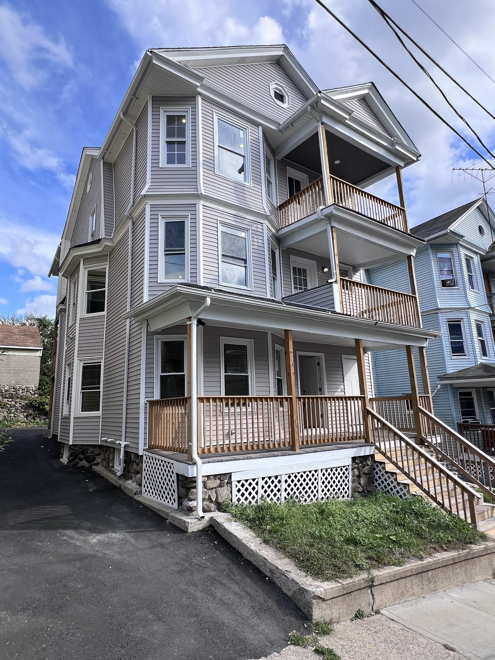 36 Vermont 2 Floor Street Property Photo 1