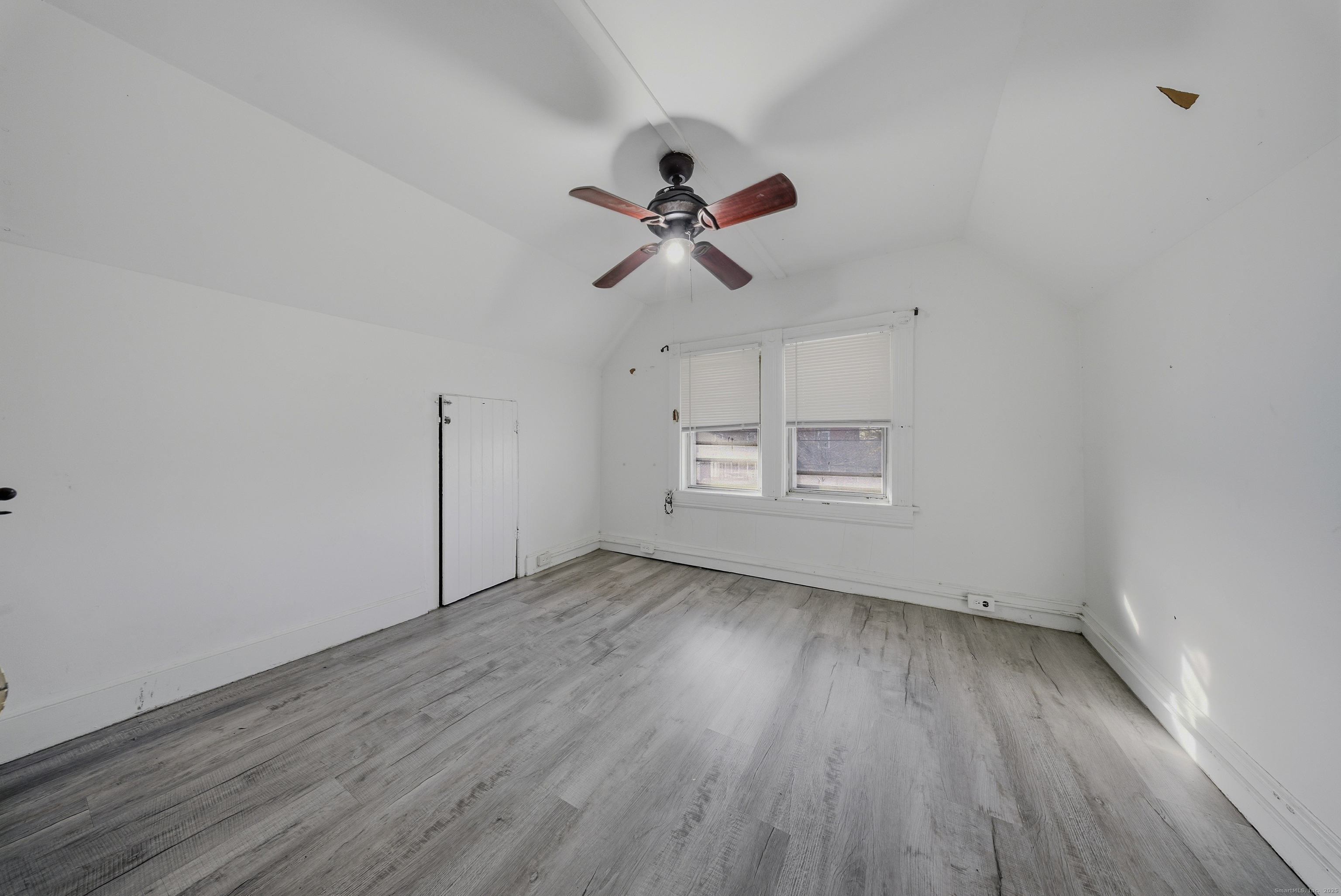 332 Palisade Avenue Property Photo 11