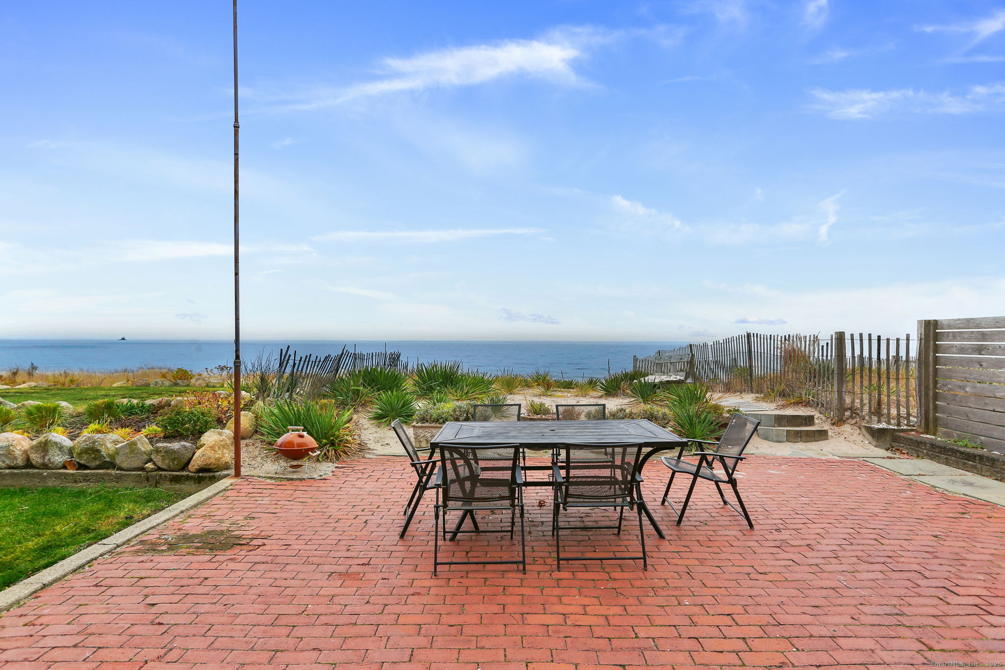 1235-1236 Fairfield Beach Road Property Photo 13