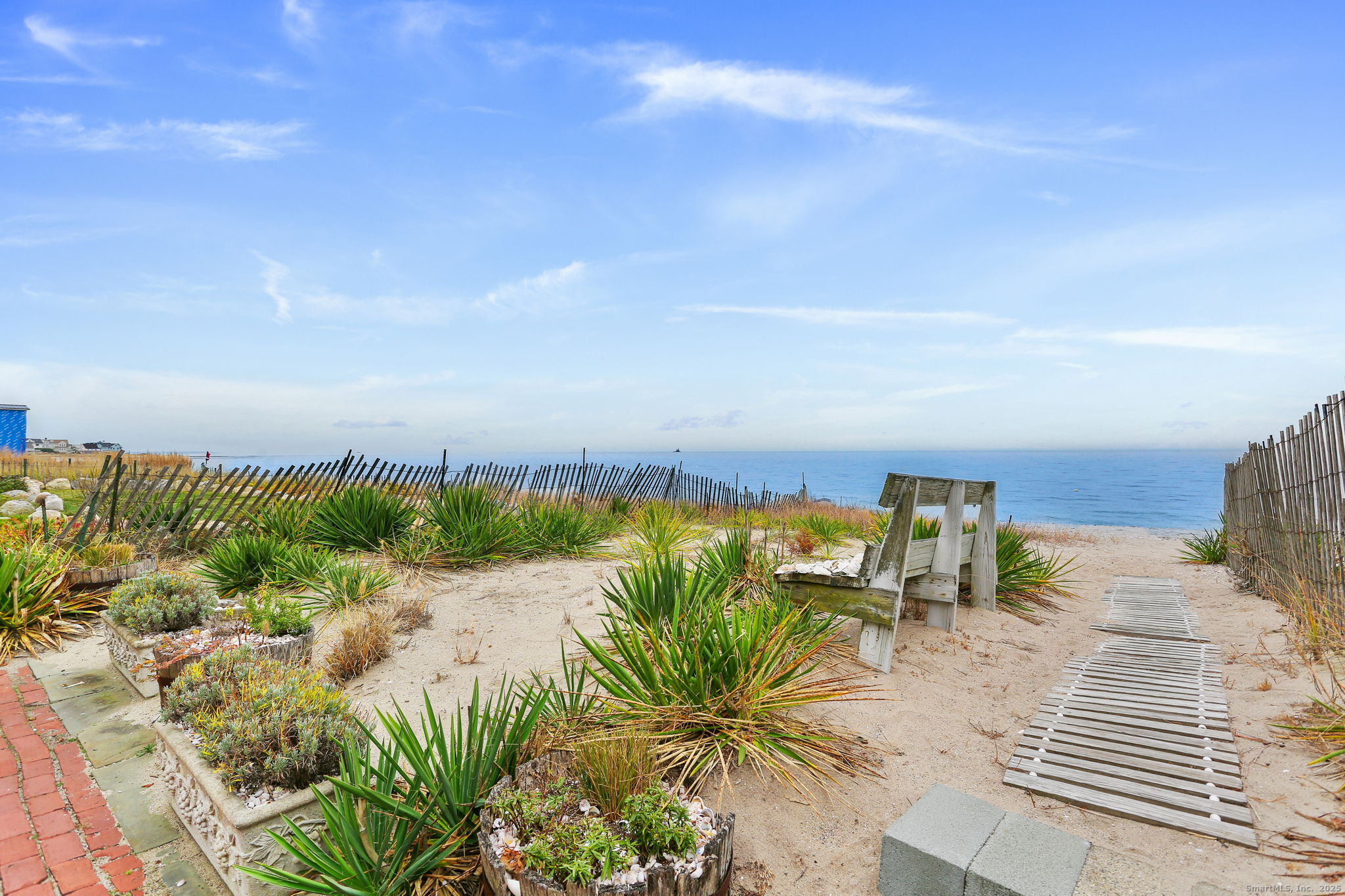 1235-1236 Fairfield Beach Road Property Photo 25