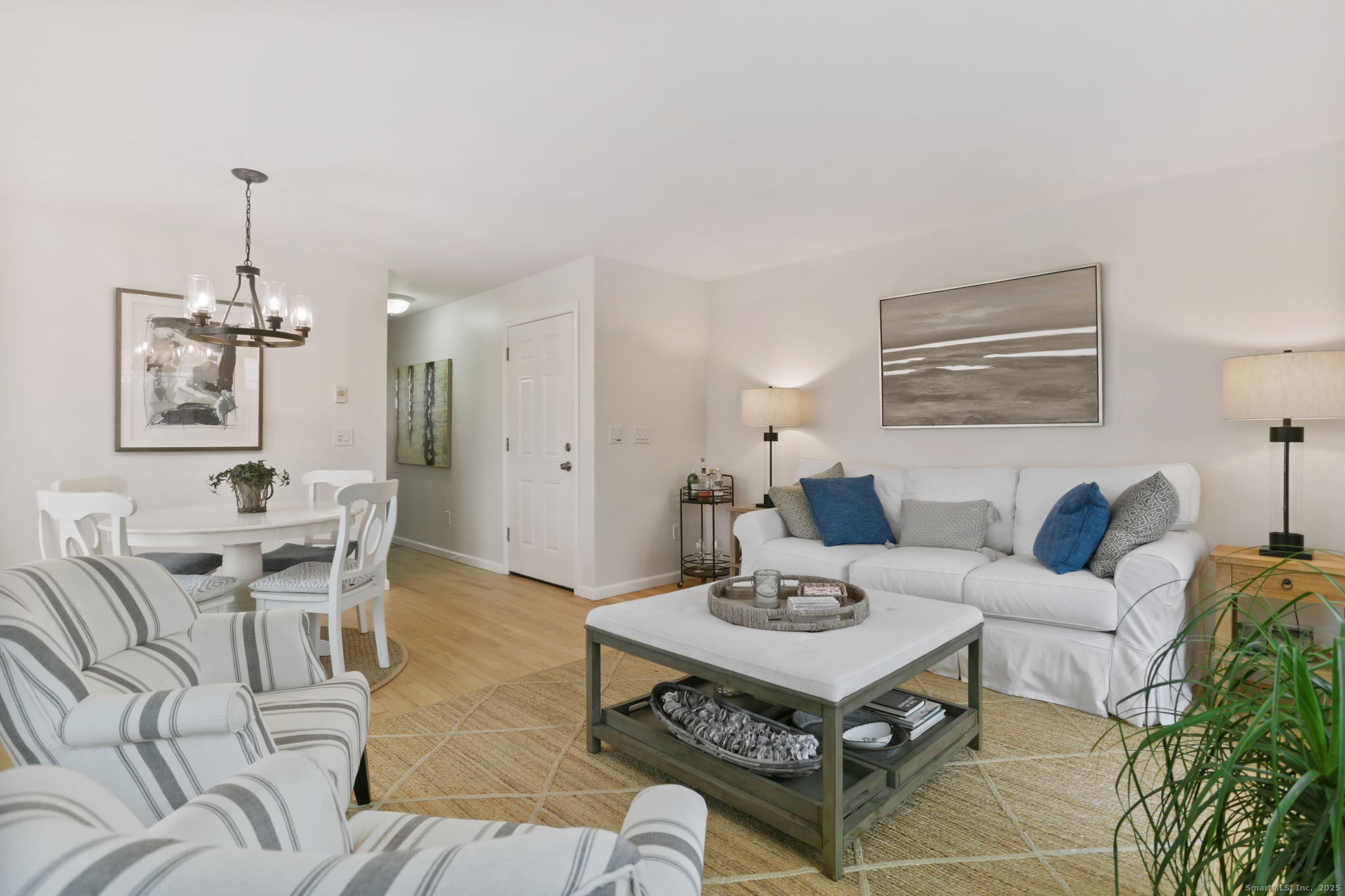1235-1236 Fairfield Beach Road Property Photo 31