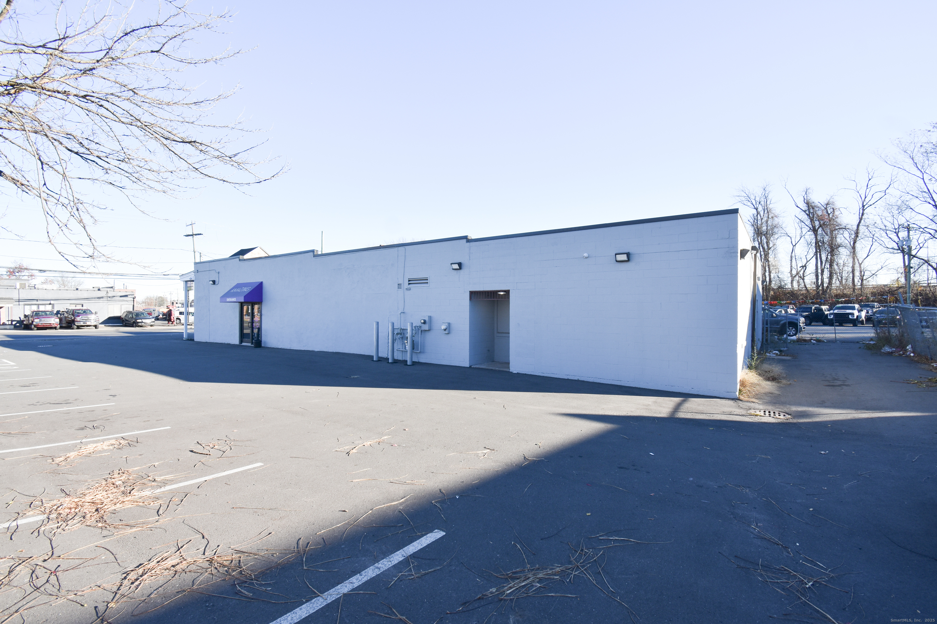101 Airport Road Property Photo 4