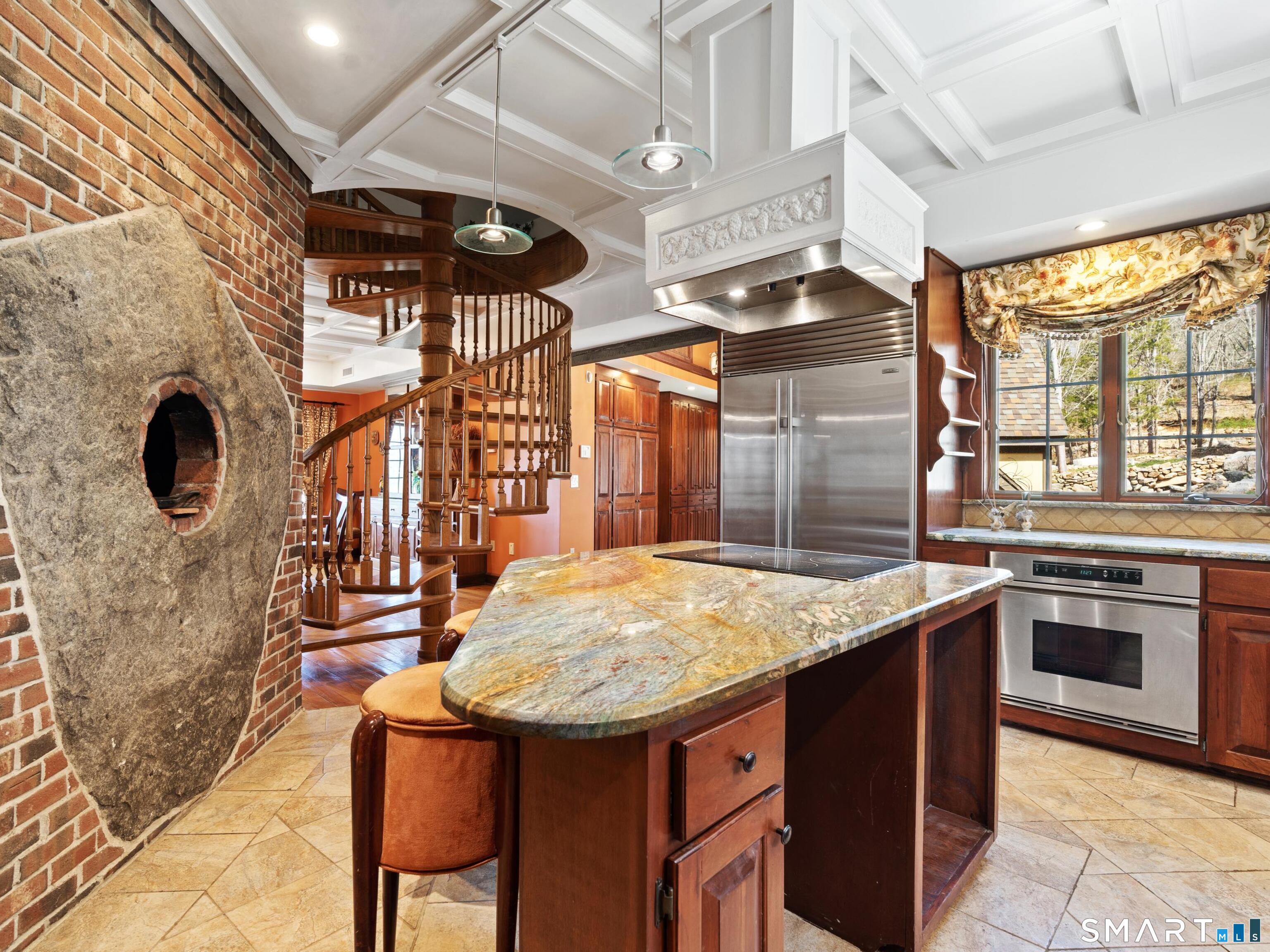 152 Whitehall Avenue Property Photo 11