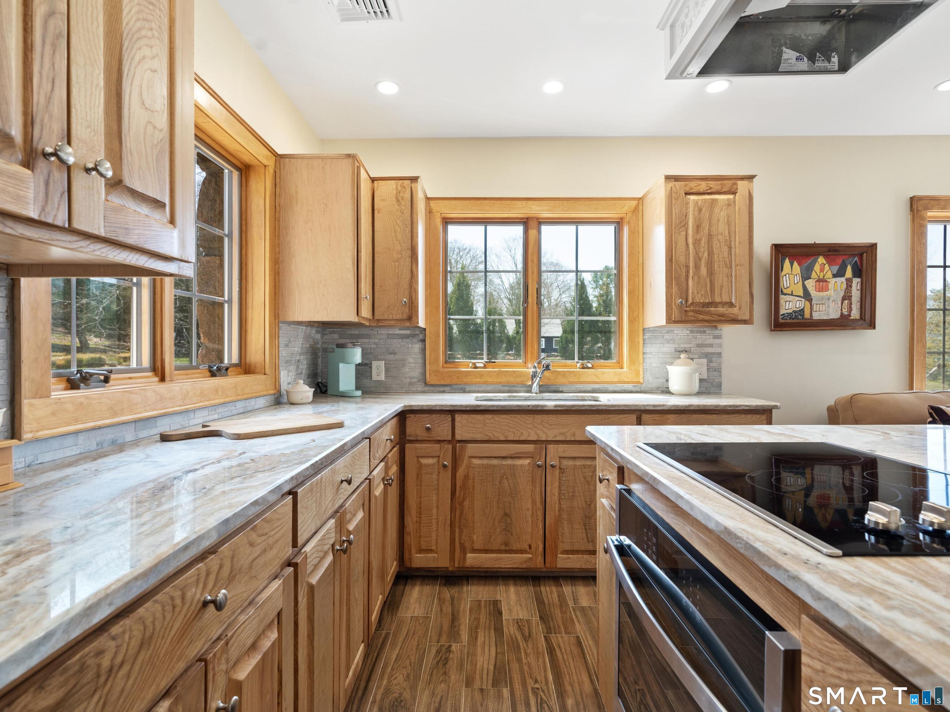 152 Whitehall Avenue Property Photo 24