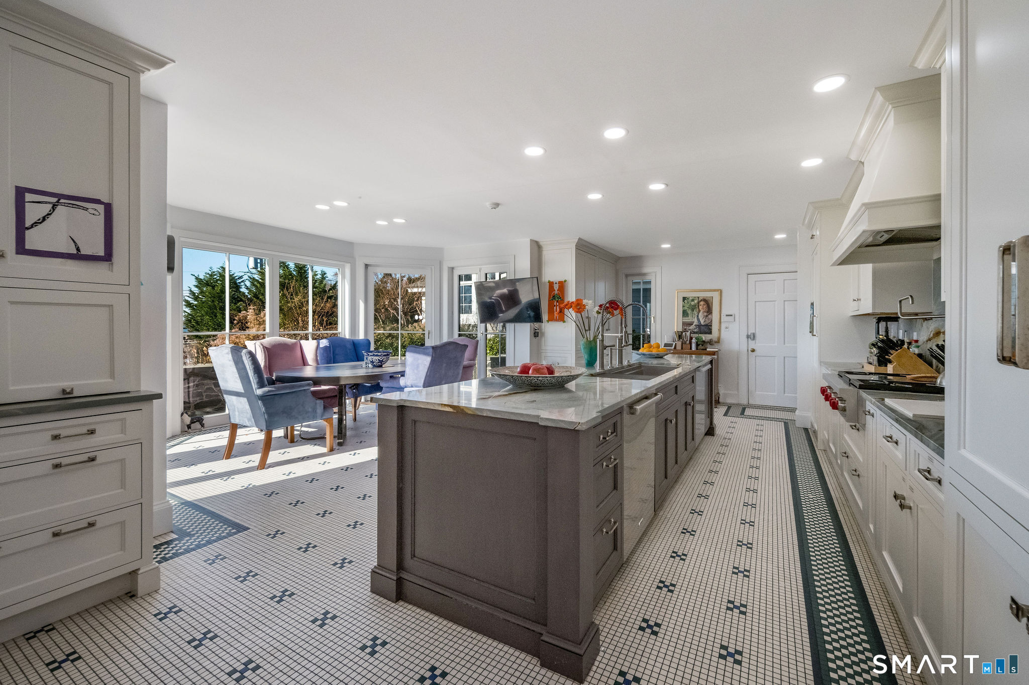 84 Johnsons Point Road Property Photo 17