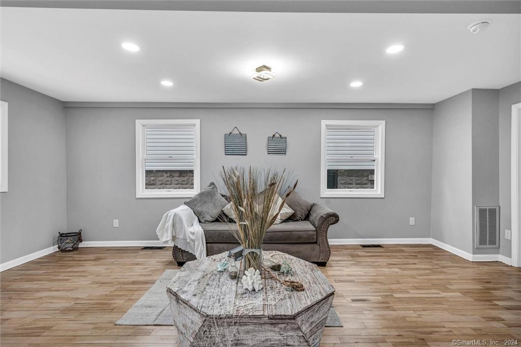 45 Arlington Street Property Photo 10