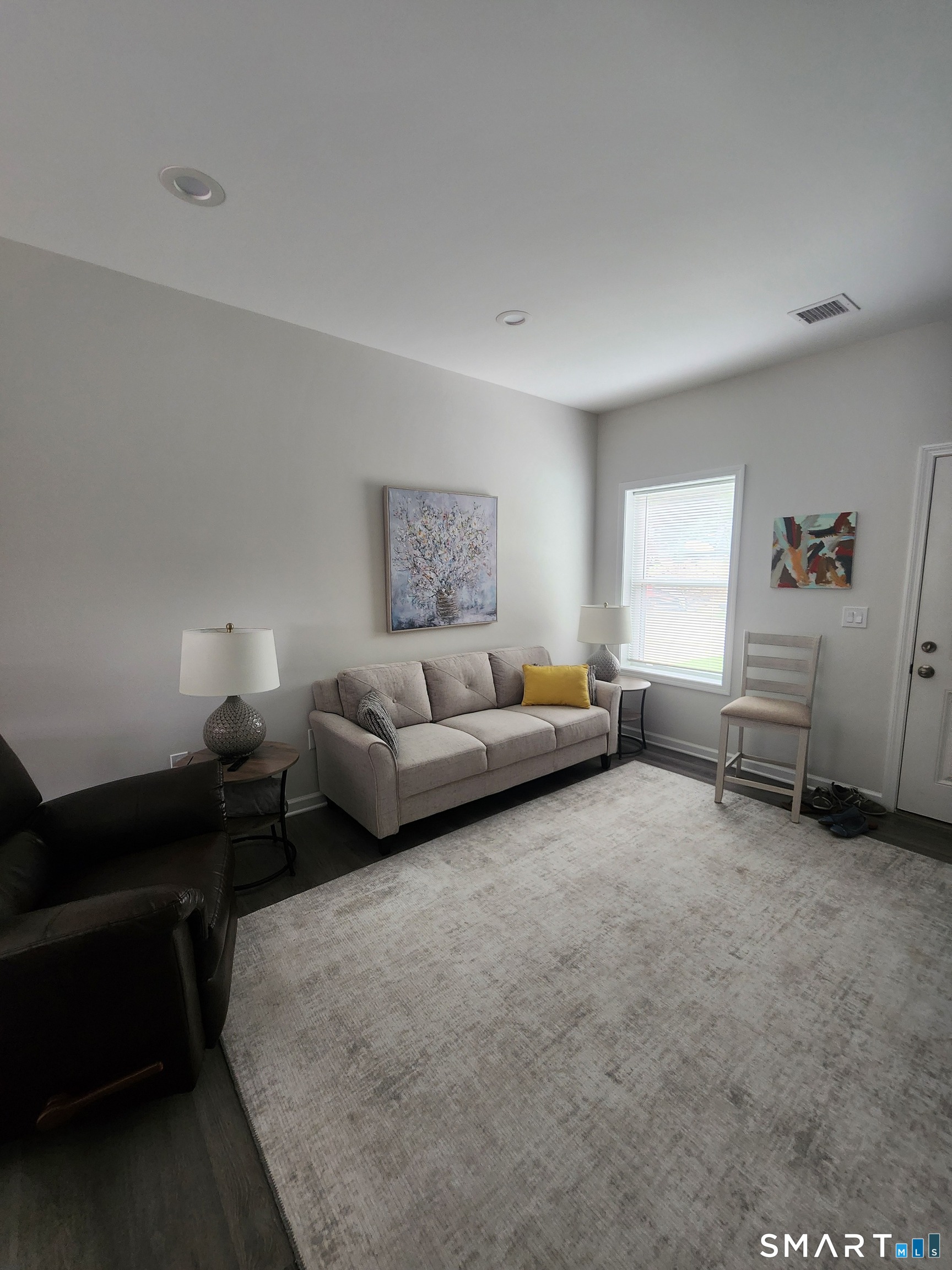 75 High Street Property Photo 5