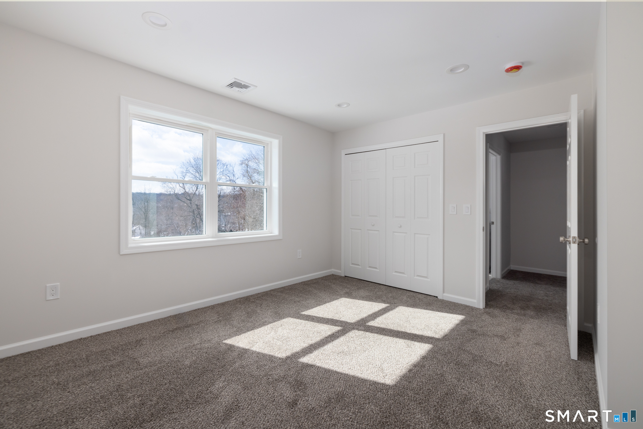 75 High Street Property Photo 12