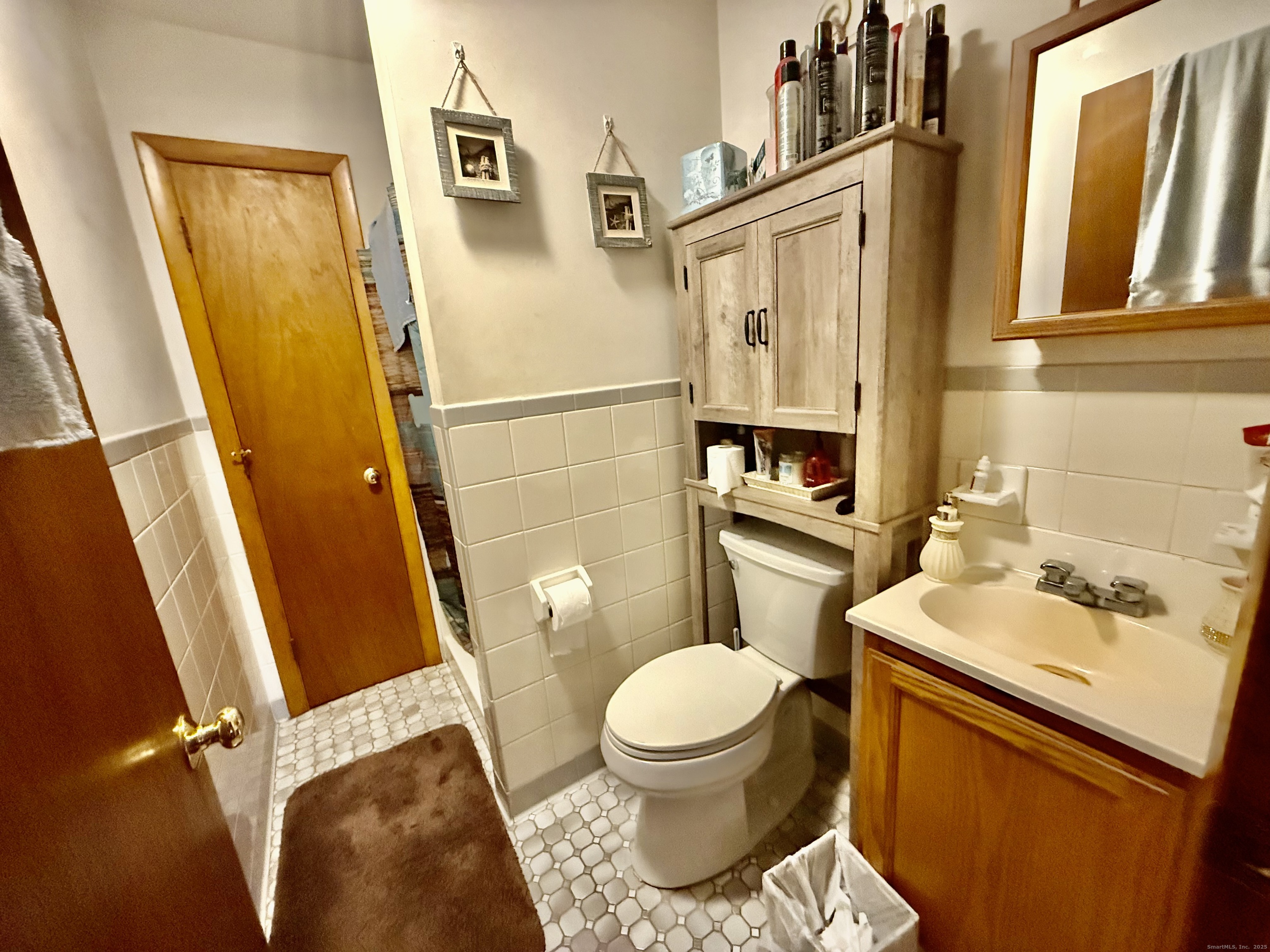 226 High West Street Property Photo 18