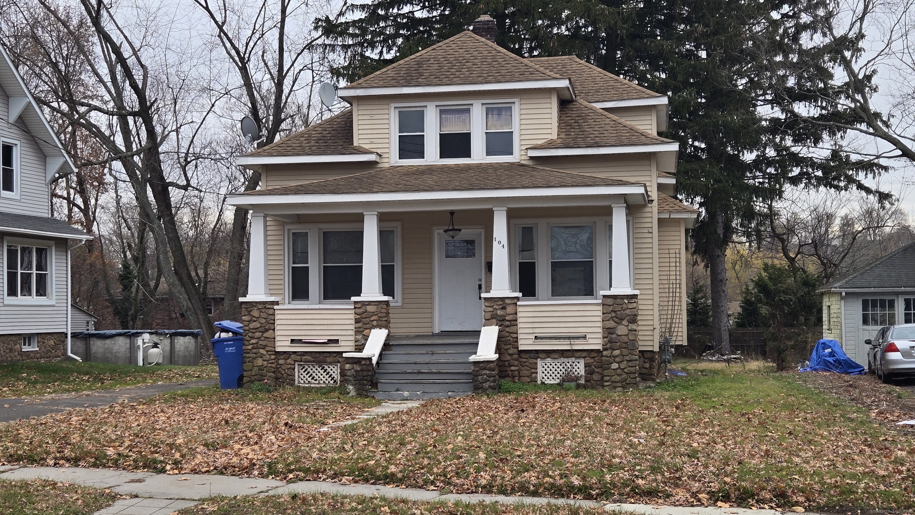 104 Gale Avenue Property Photo 1