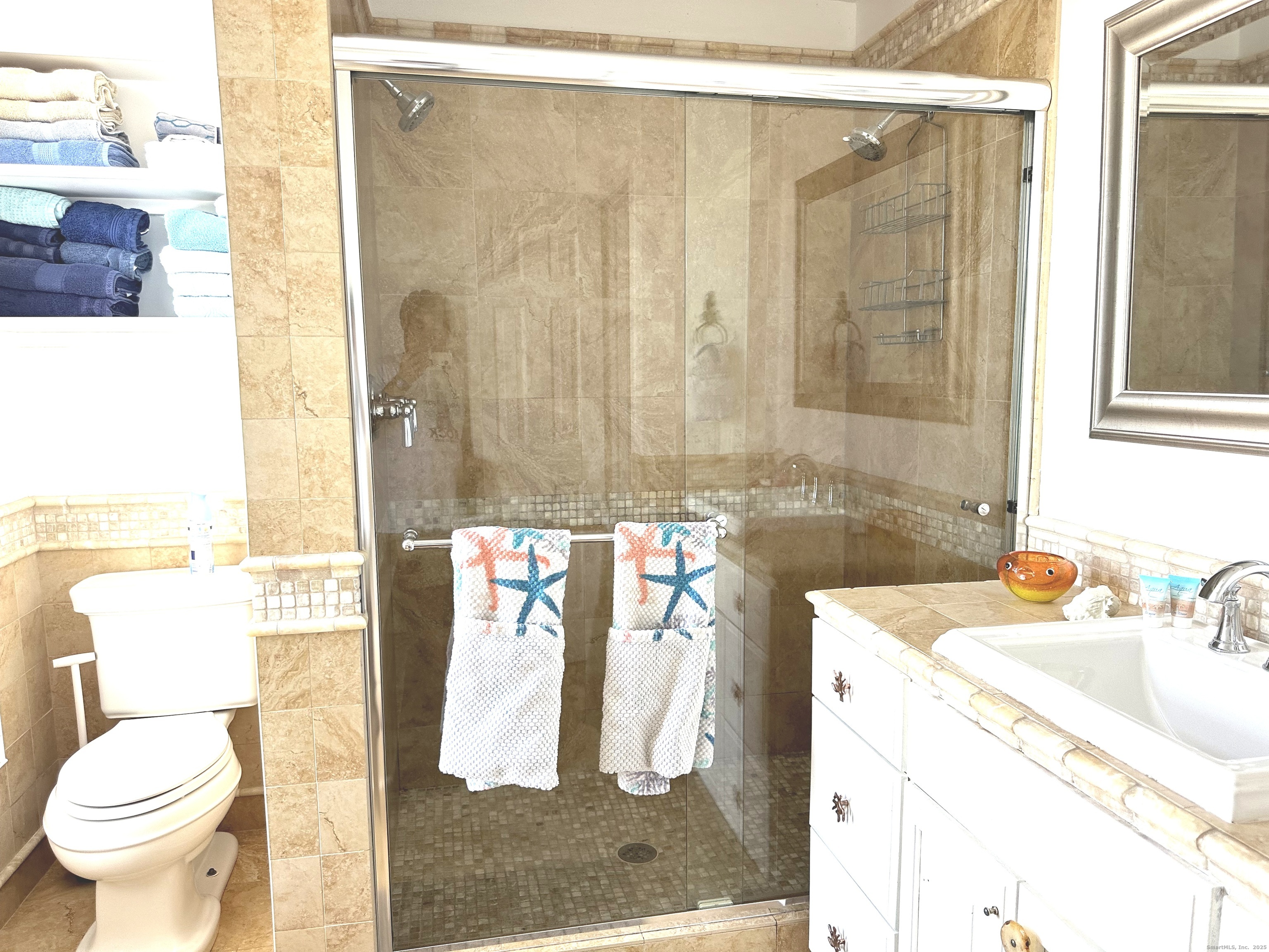 2149 Fairfield Beach Road Property Photo 22