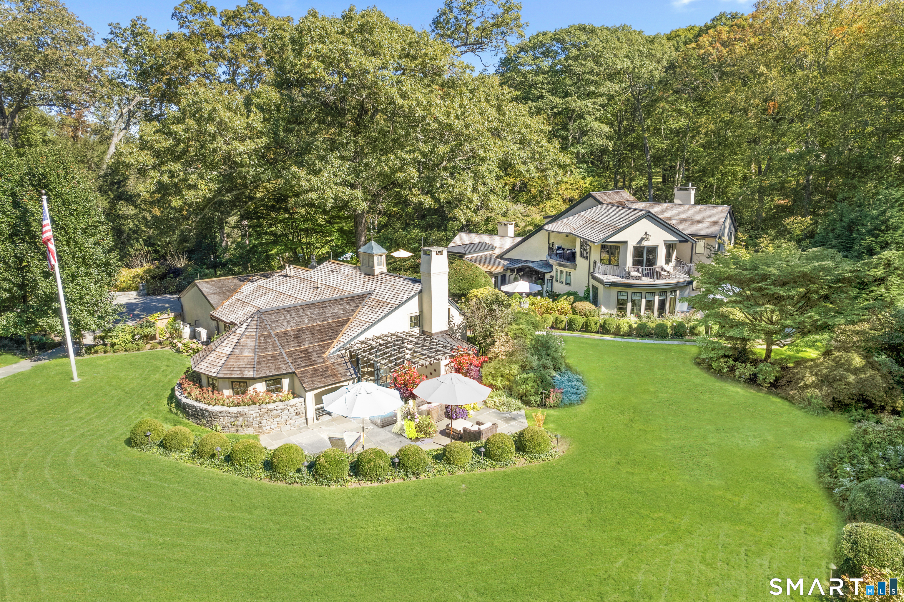 252 River Road