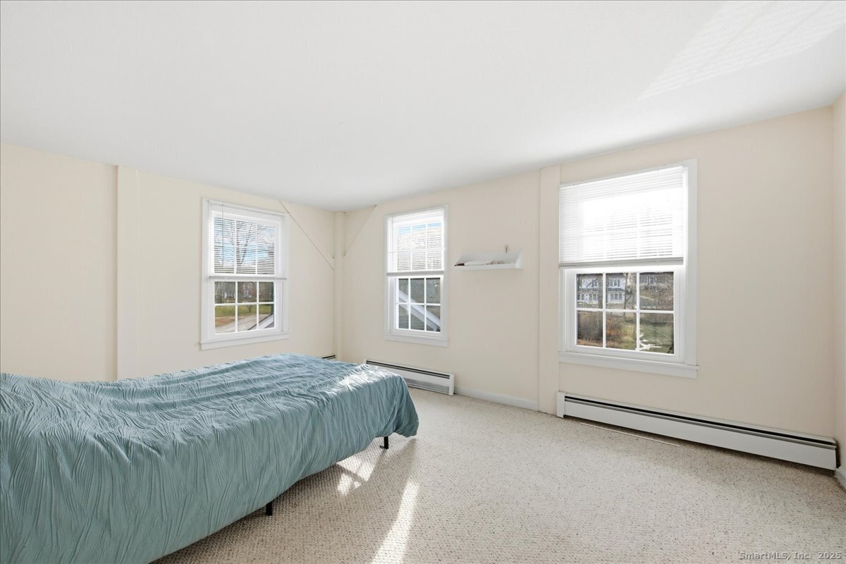 33 Deep River Road Property Photo 17