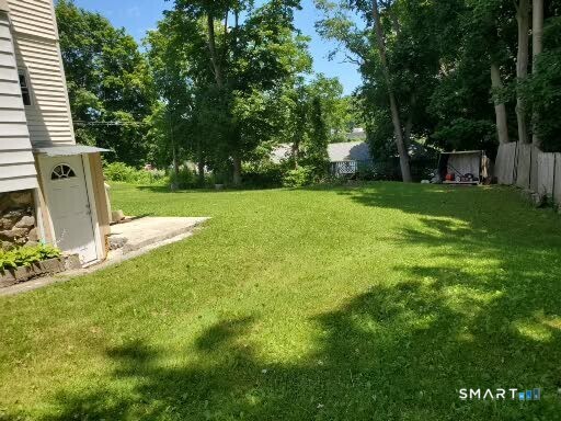 79 Heminway Park 2nd Road Property Photo 8