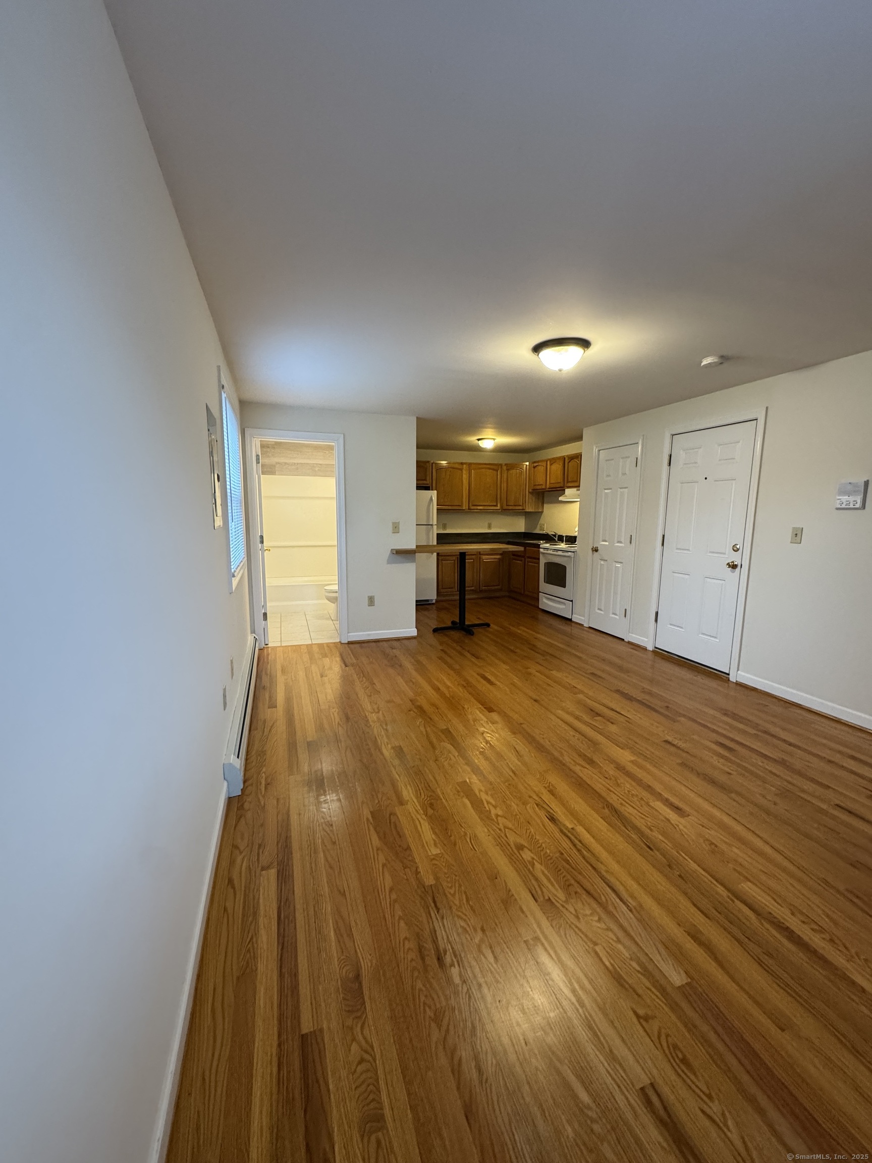 90 Kibbe Street Property Photo 2
