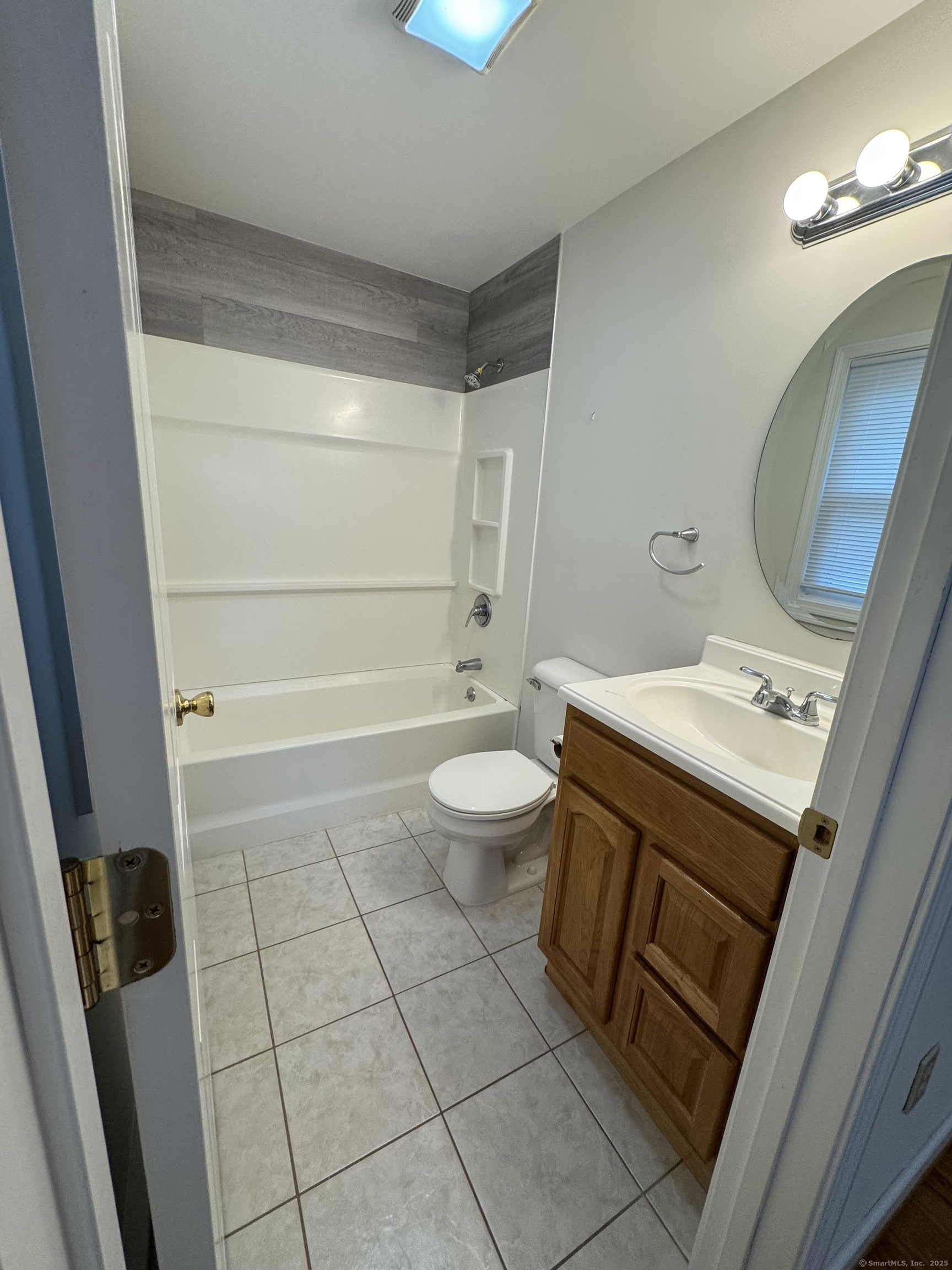 90 Kibbe Street Property Photo 5