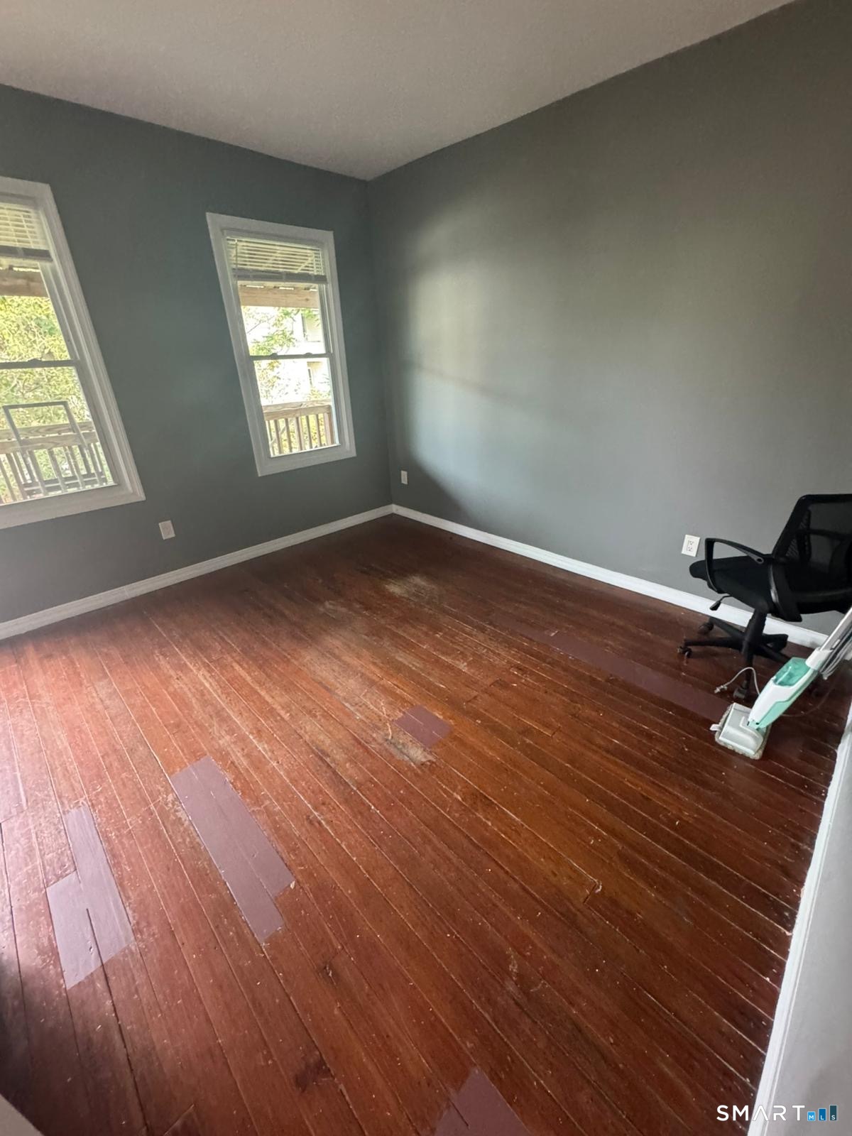 182 Hewitt Street Property Photo 3