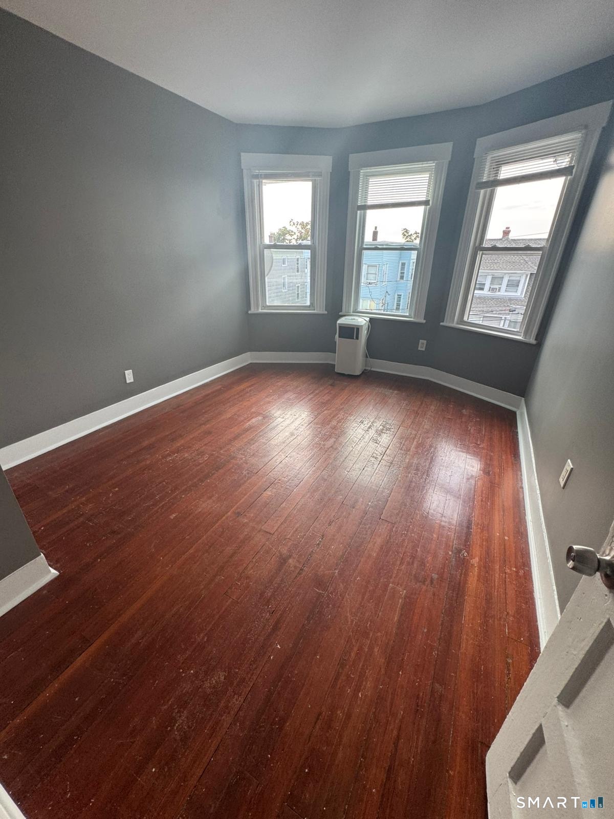 182 Hewitt Street Property Photo 6