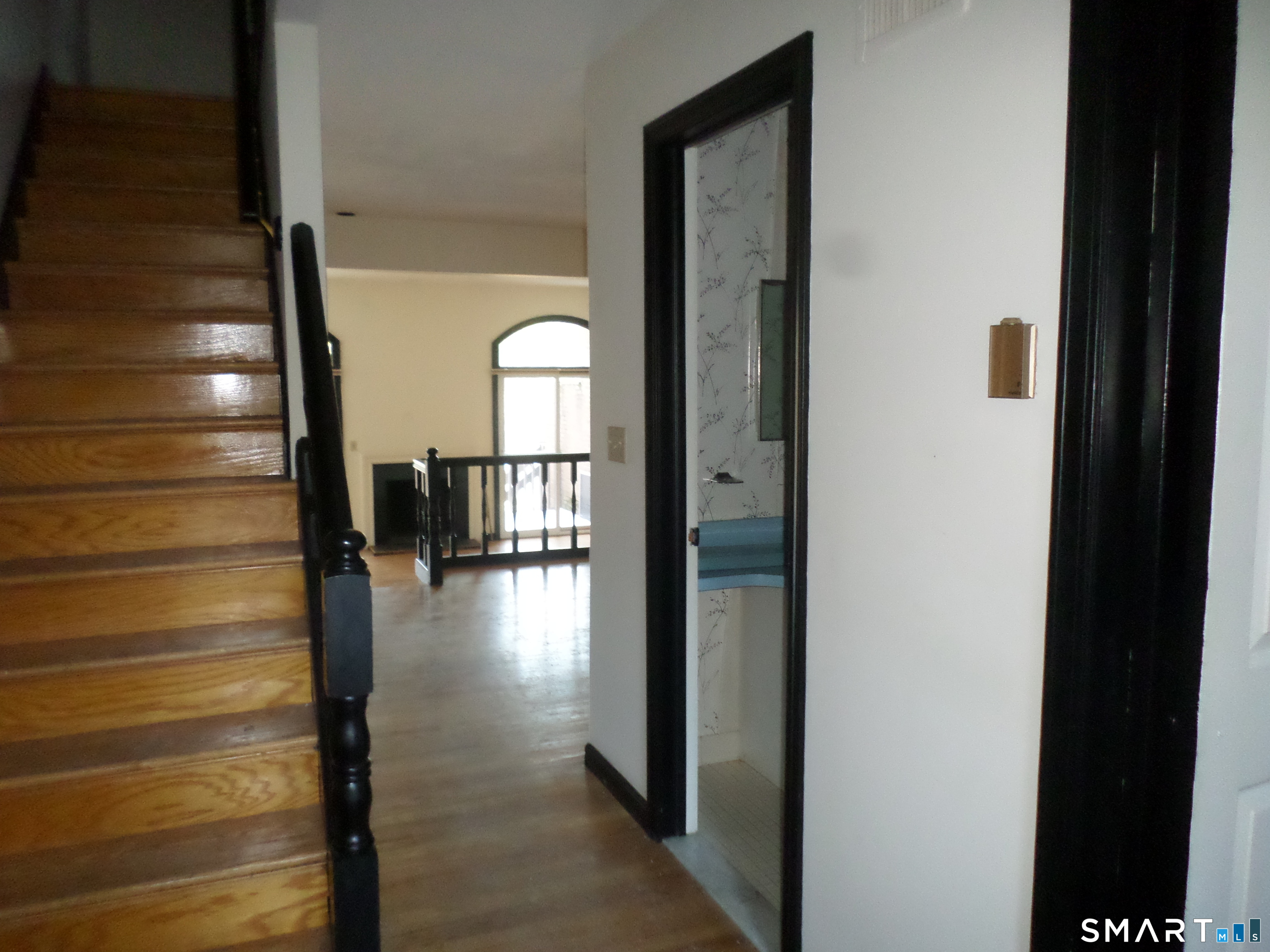 1165 Whitney 1165 Avenue Property Photo 6