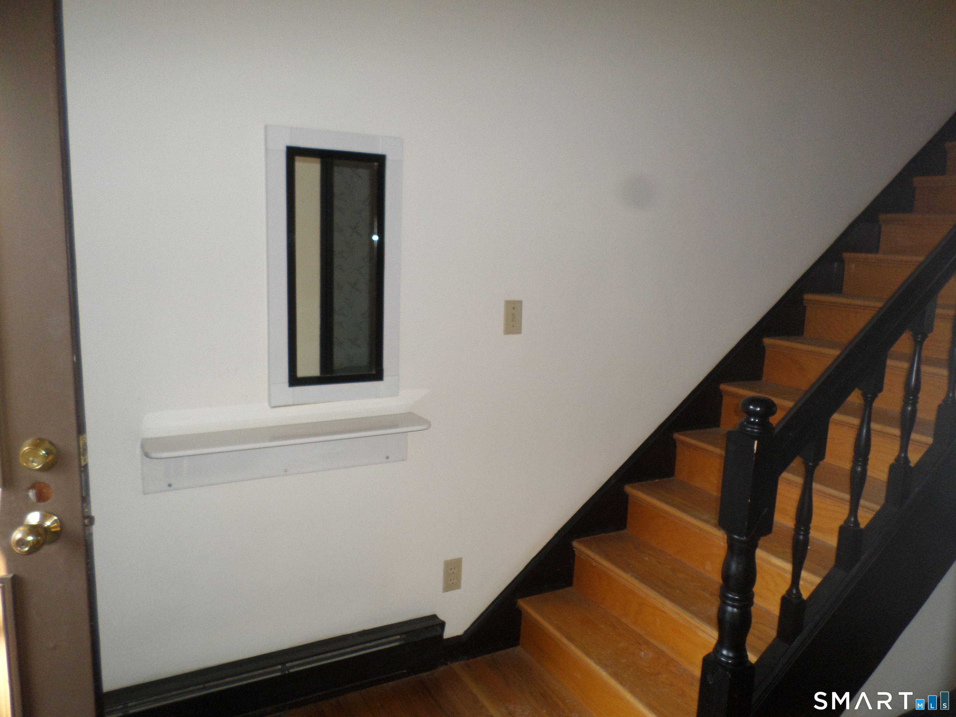 1165 Whitney 1165 Avenue Property Photo 7