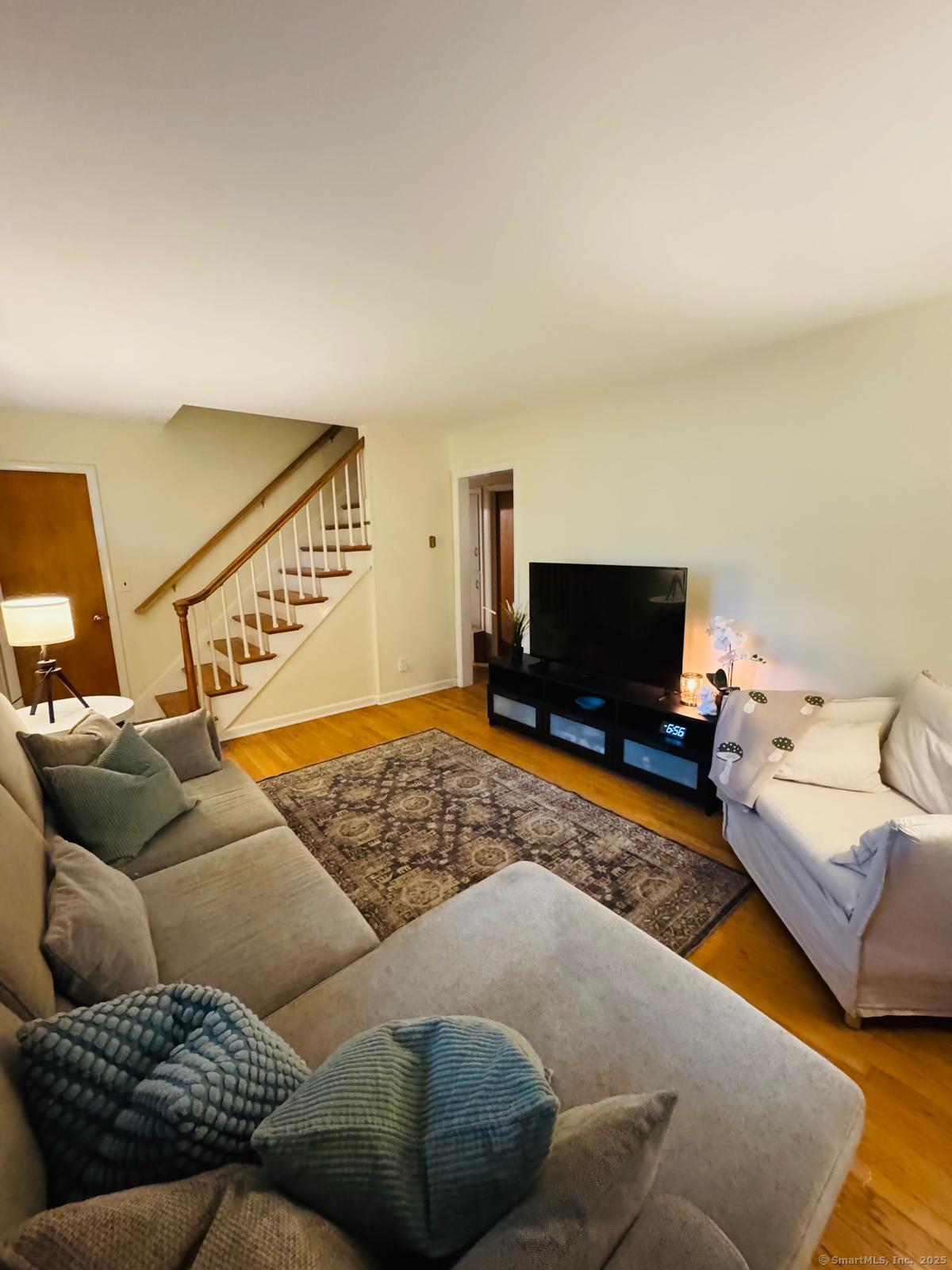28 North Avenue Property Photo 5