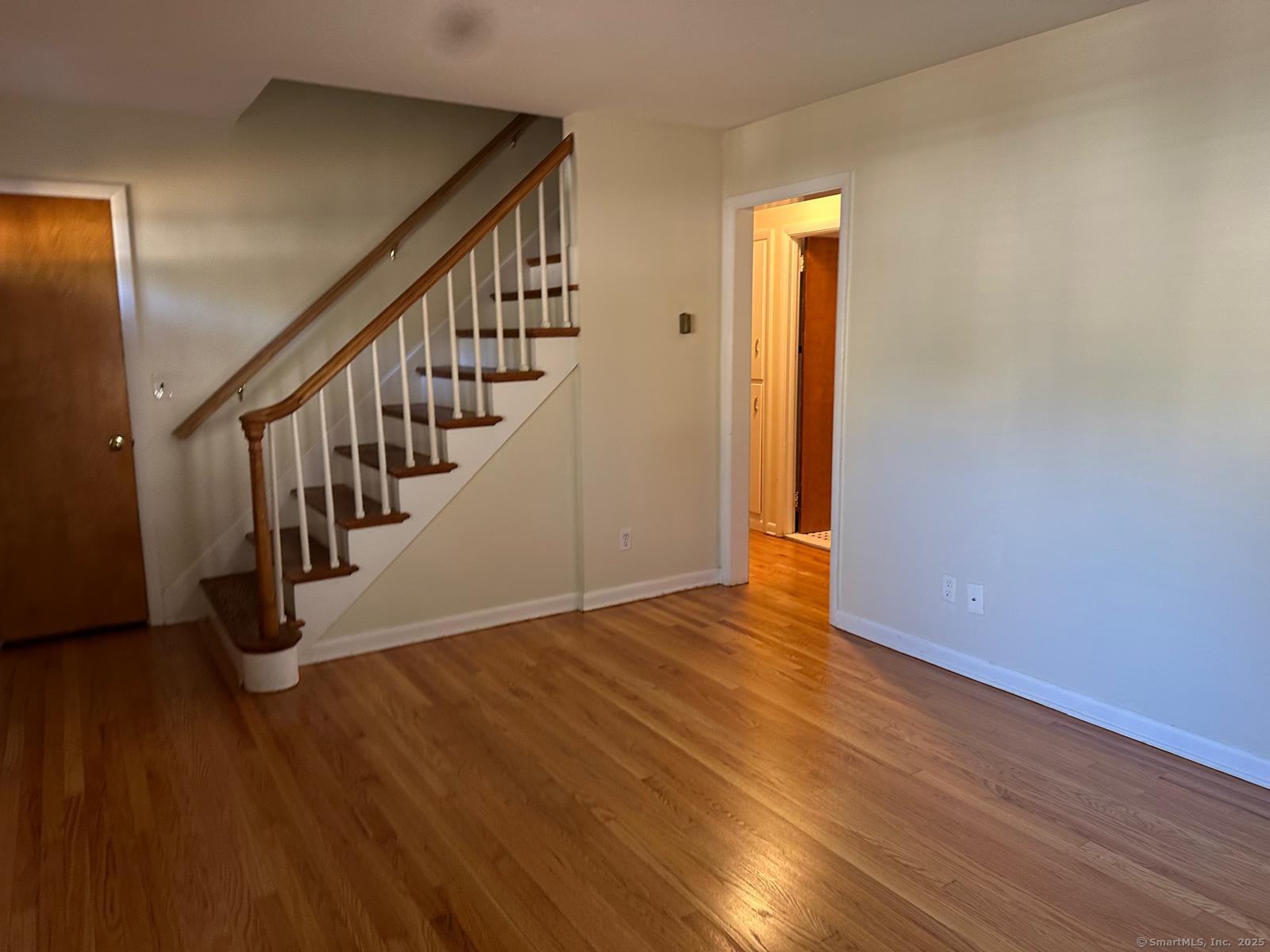 28 North Avenue Property Photo 9
