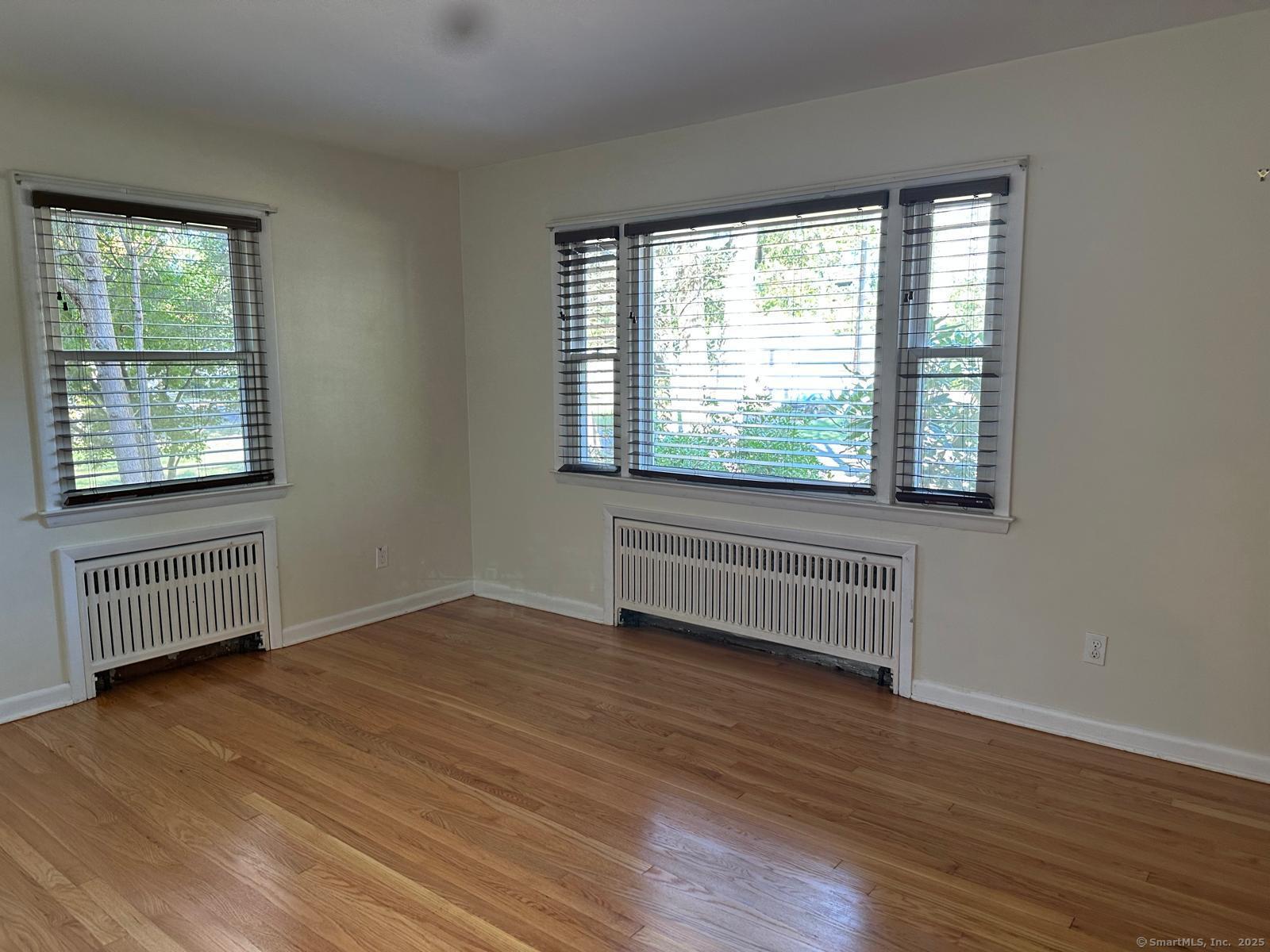 28 North Avenue Property Photo 10