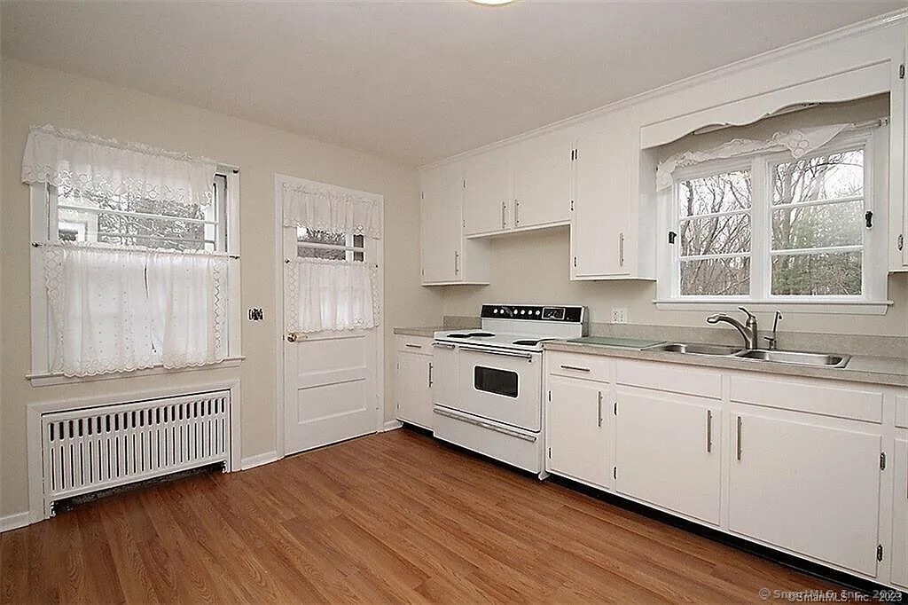 28 North Avenue Property Photo 29