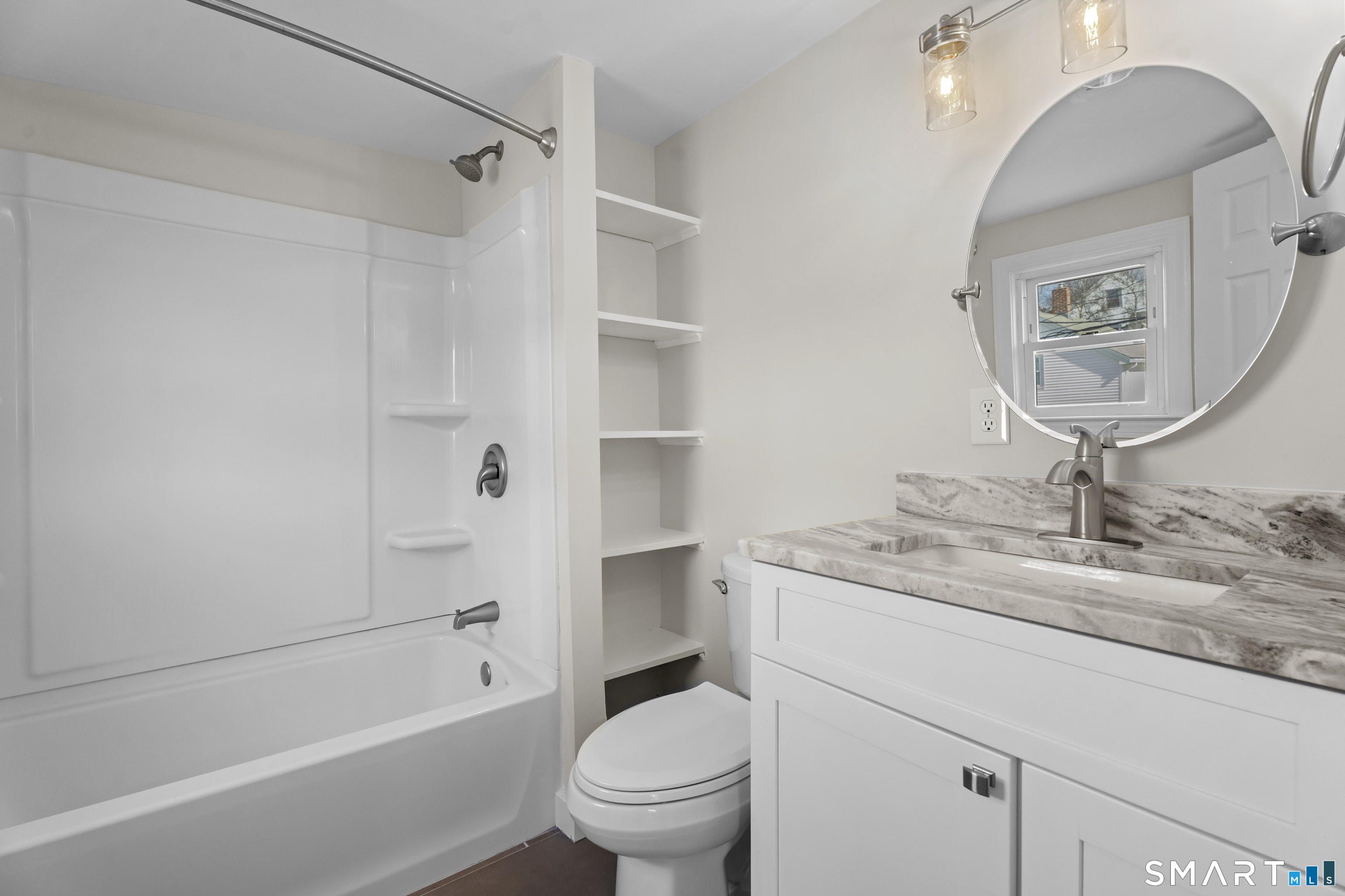 17 Hancox 6 Street Property Photo 6
