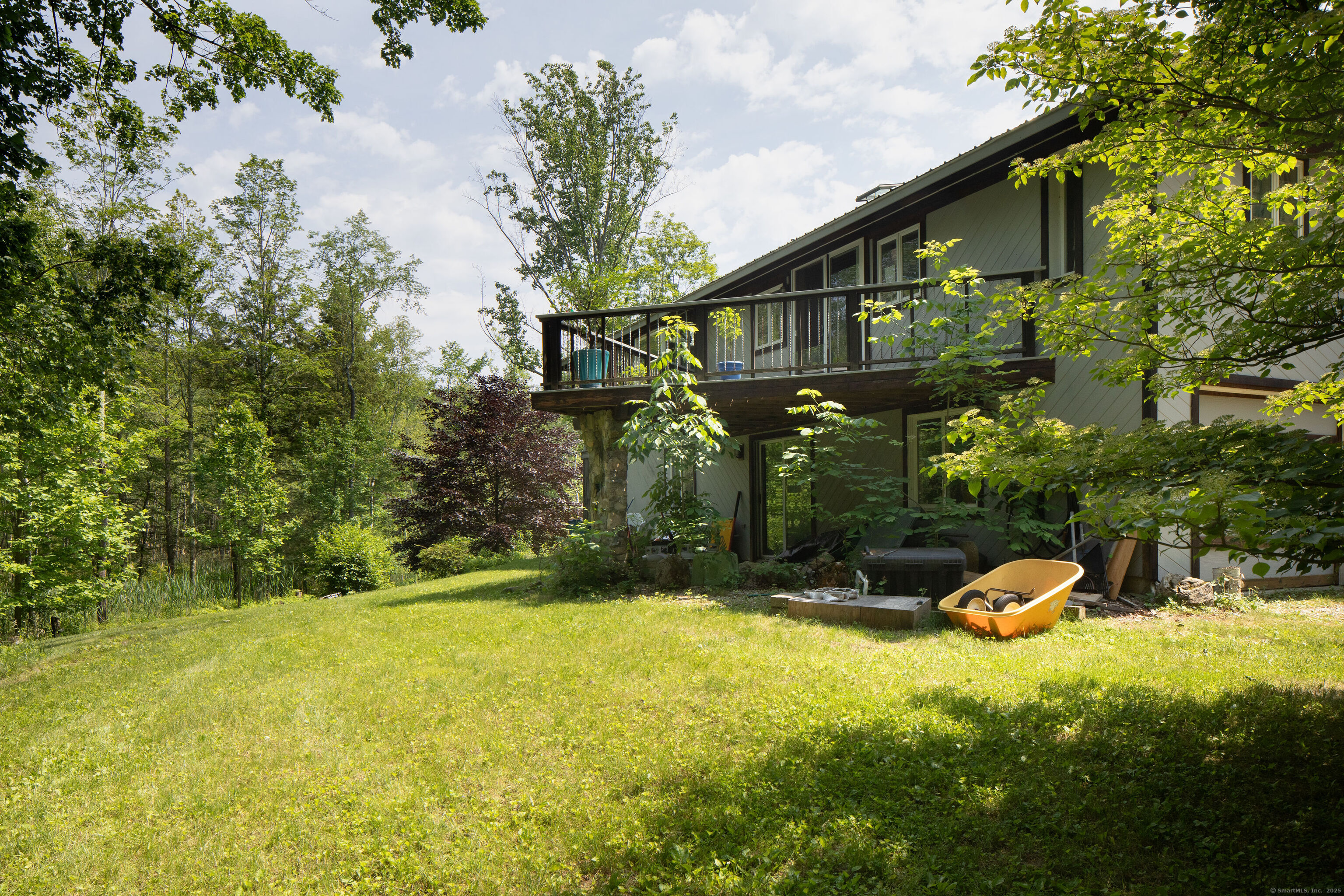48 Preston Lane Property Photo 12