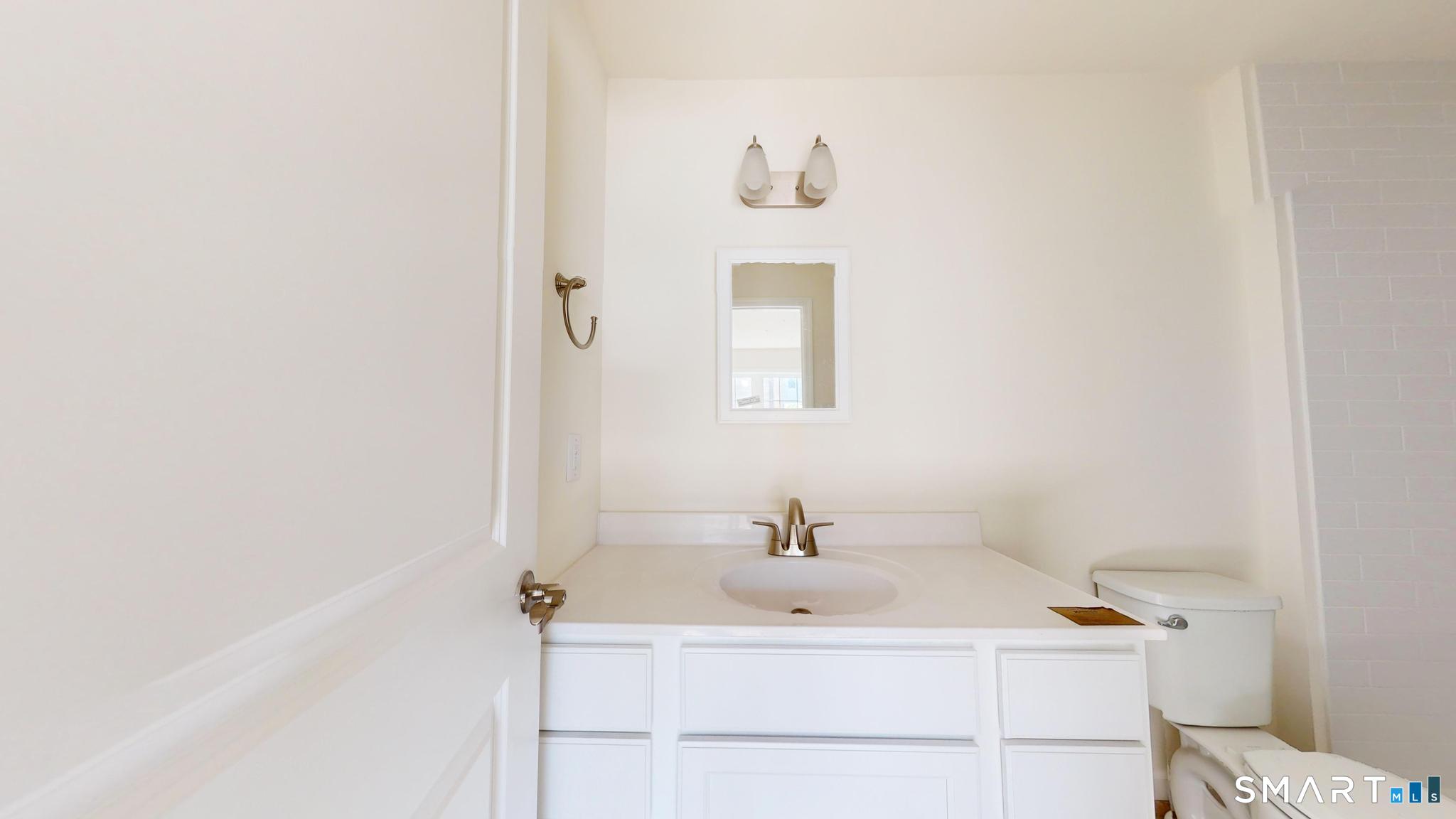 281 Greenwich Avenue Property Photo 14