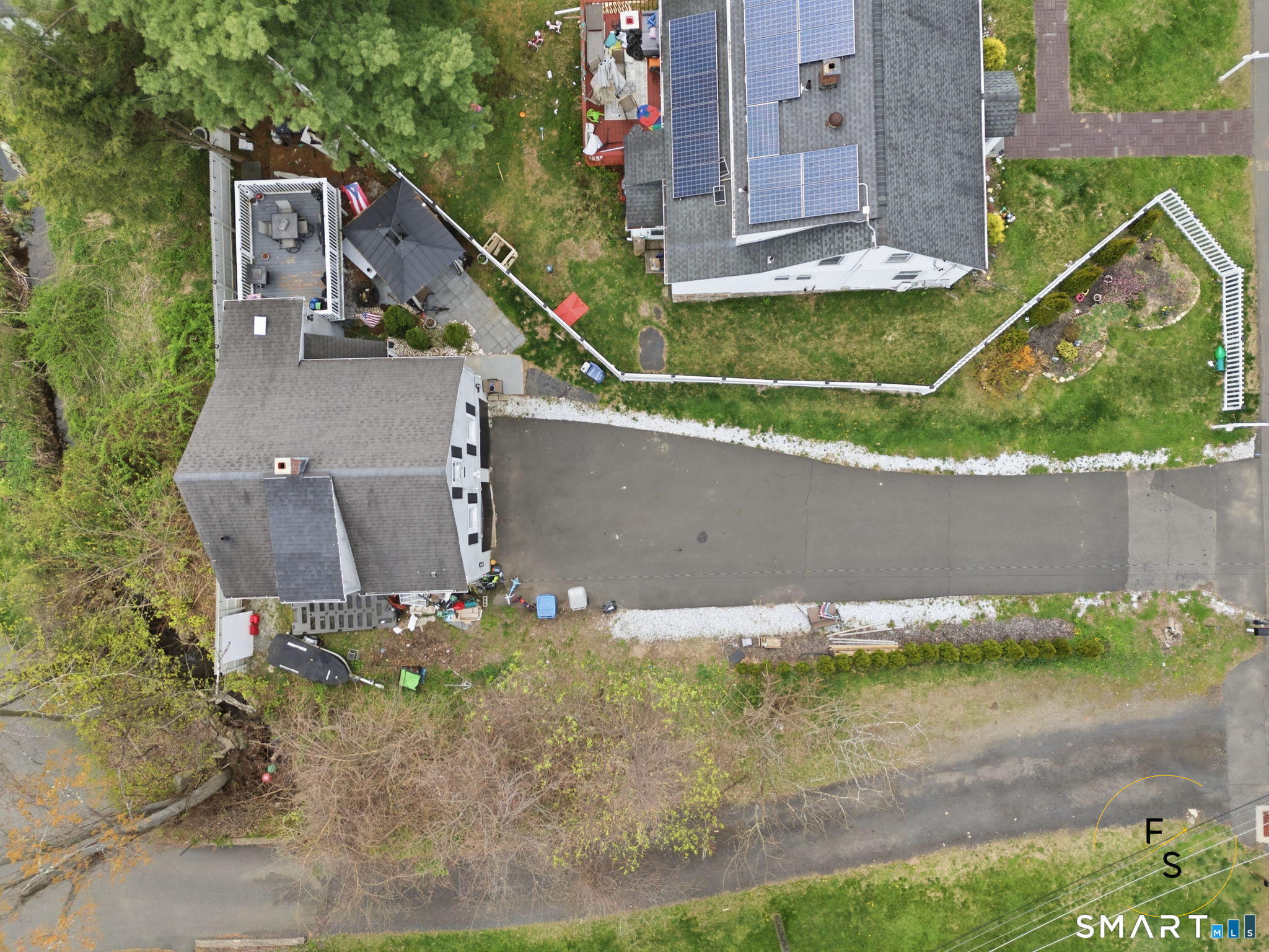 135 Newell Avenue Property Photo 25