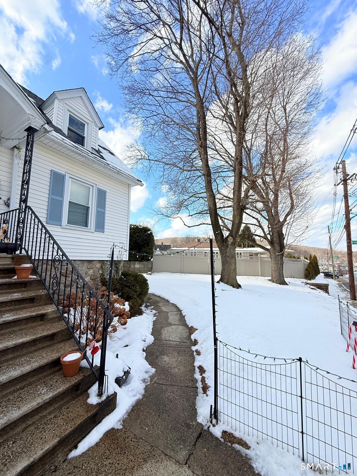 24149301 Property Photo 3