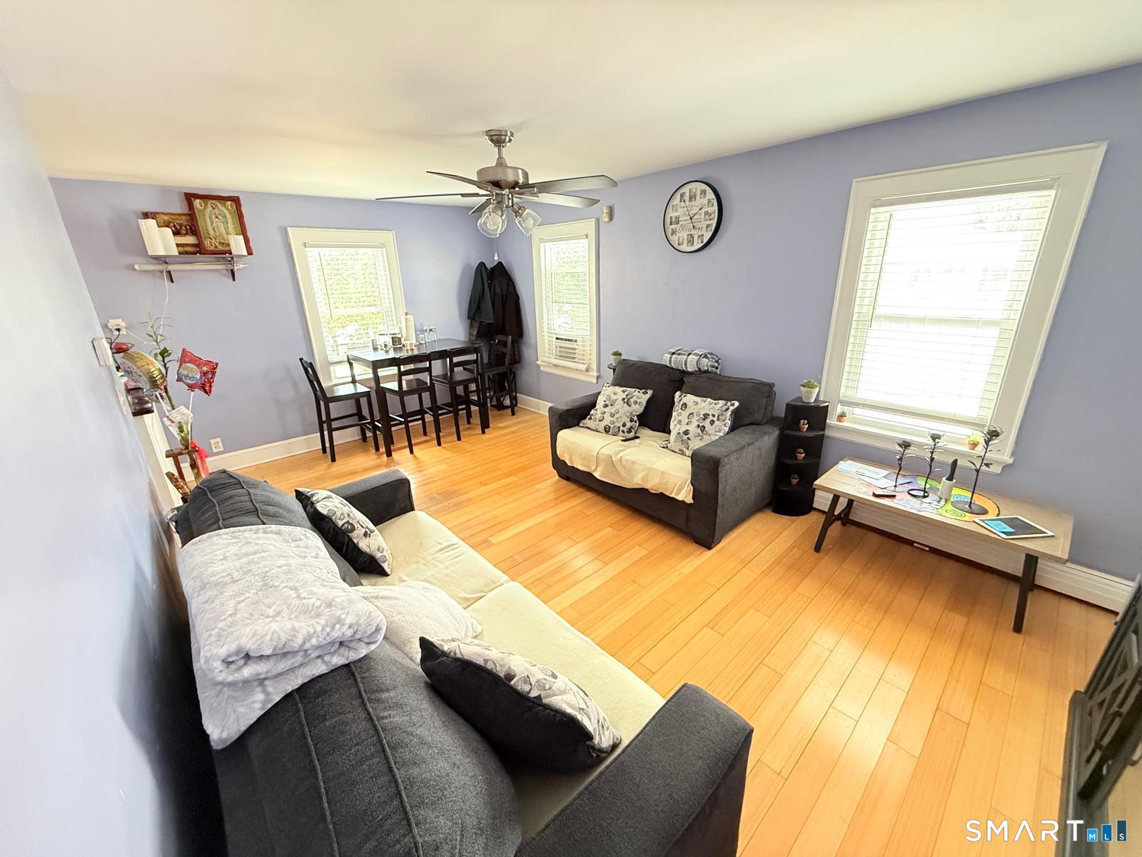 24149301 Property Photo 6