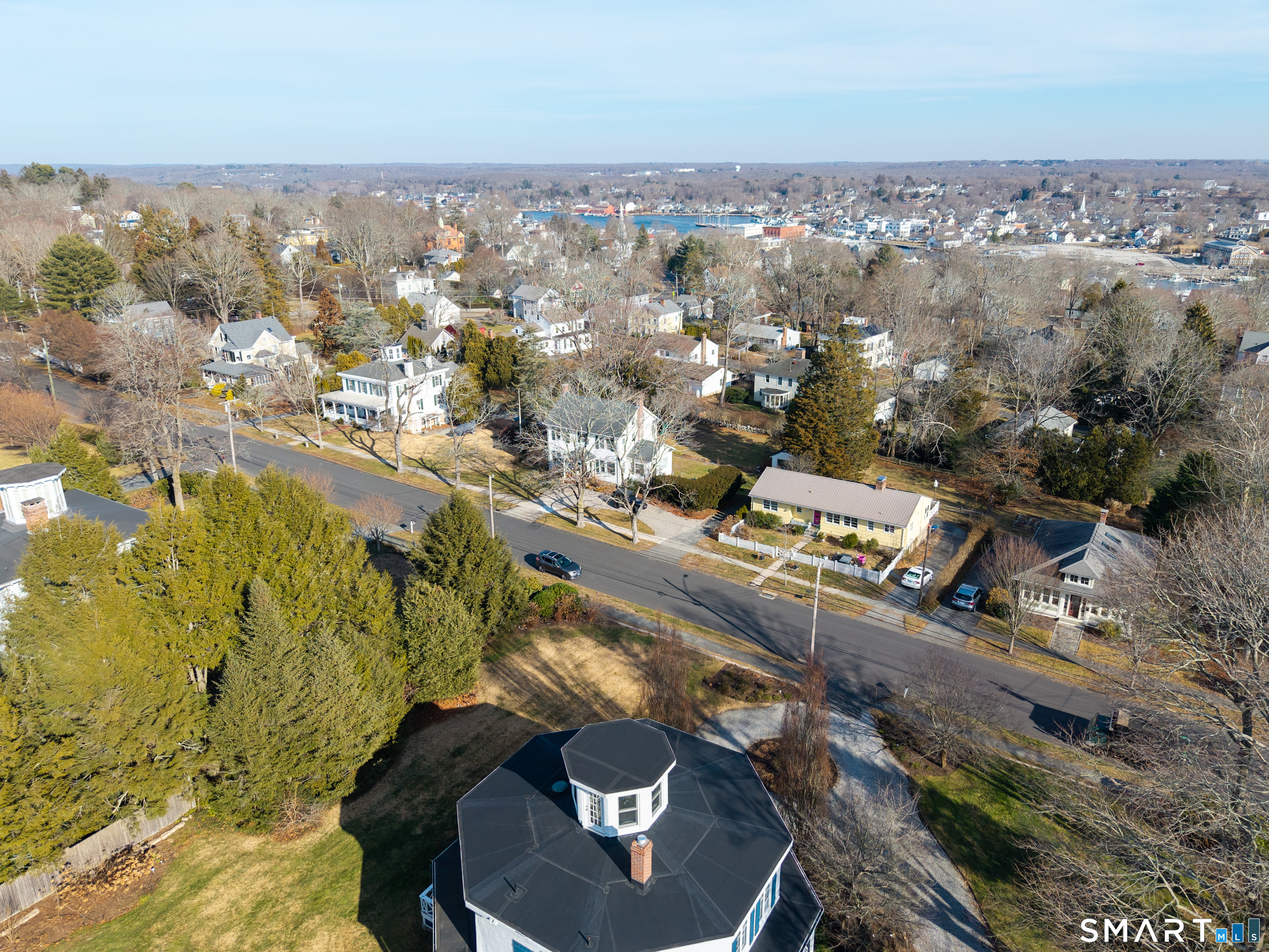 8 Mystic West Avenue Property Photo 4