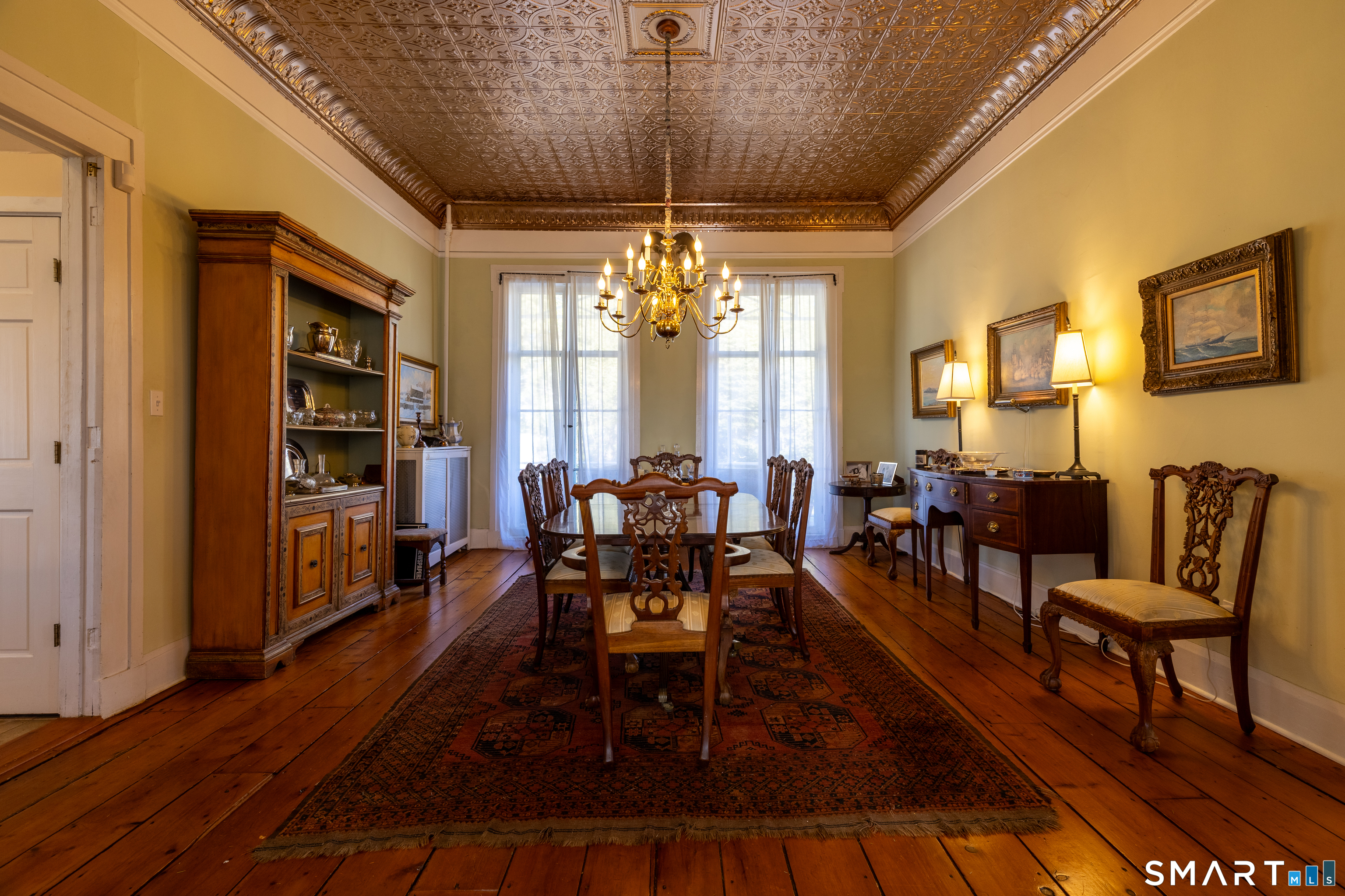 8 Mystic West Avenue Property Photo 15