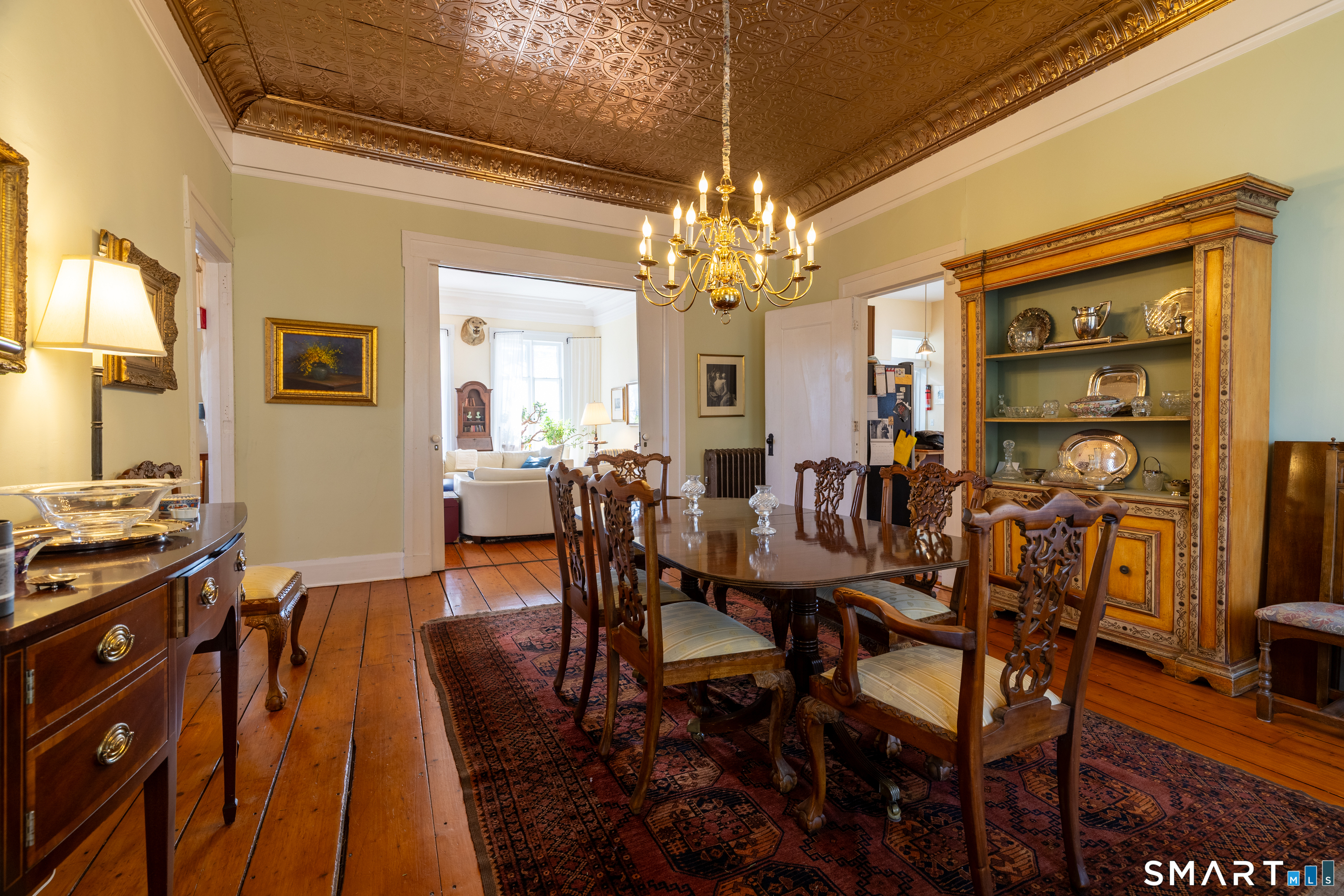 8 Mystic West Avenue Property Photo 17