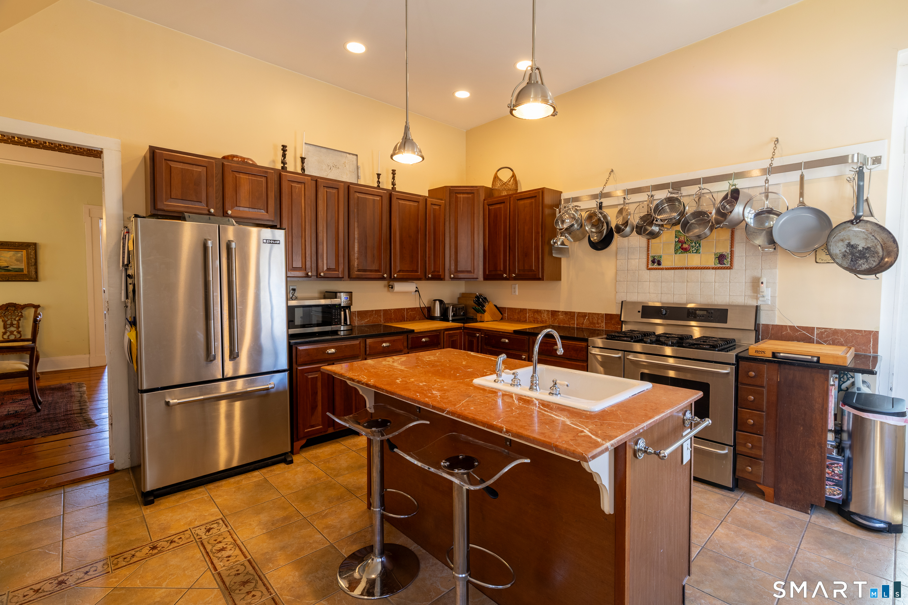 8 Mystic West Avenue Property Photo 20